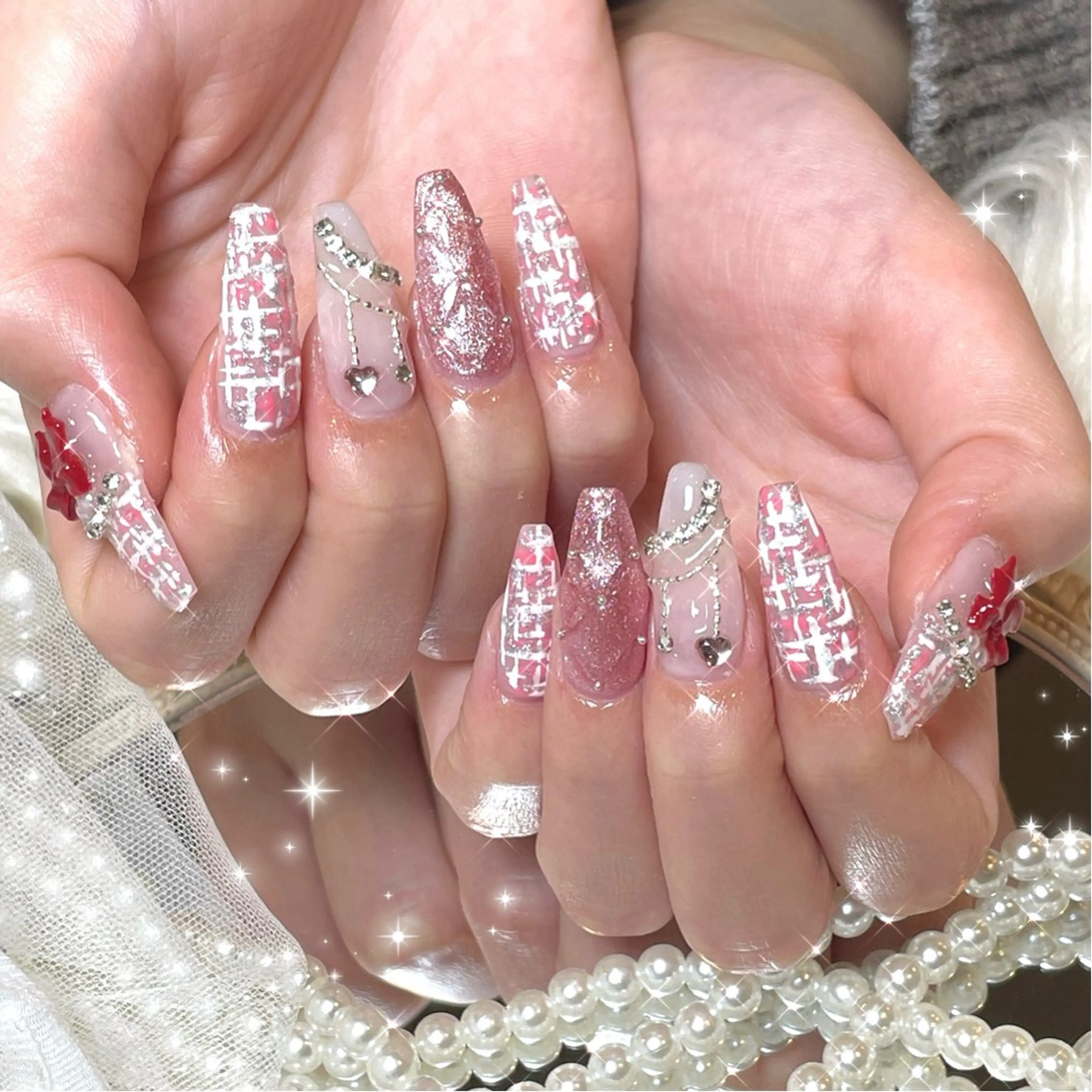 ネイル 持ち込み ストーンネイル ハンドネイル yurika 🌷.*･ﾟのネイルデザイン