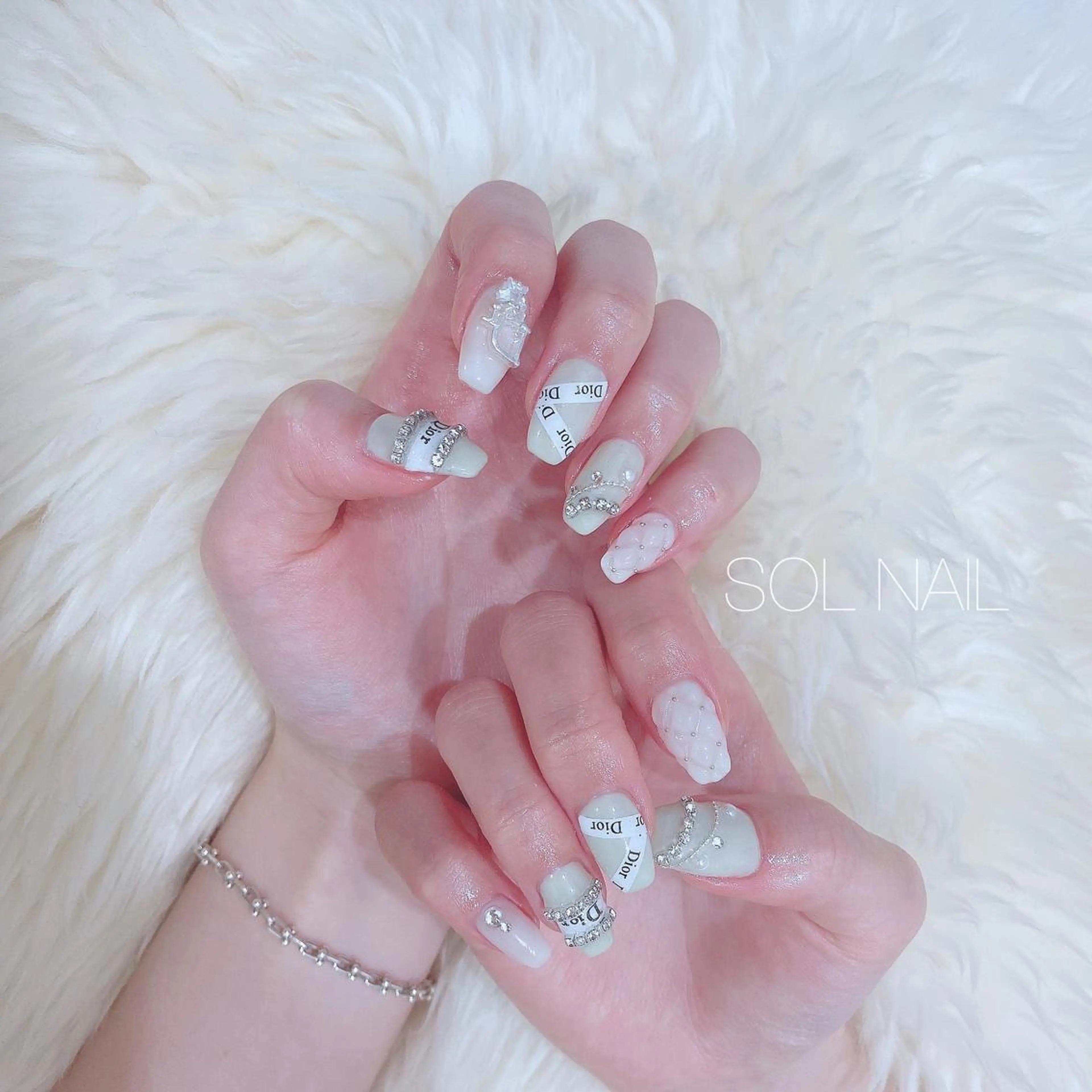 ネイル ハンドネイル SOL NAILのネイルデザイン