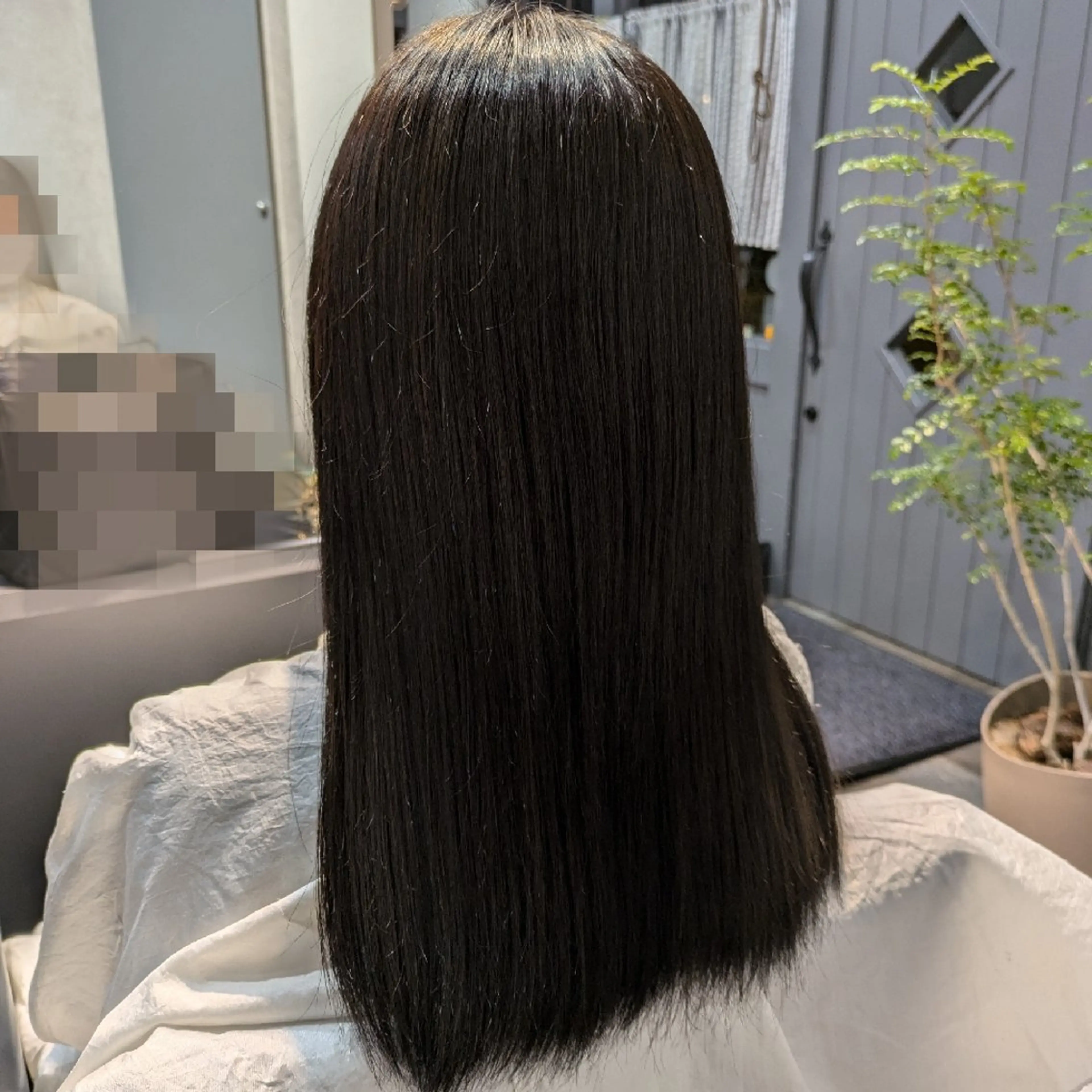 ロング トリートメント 陽葵 (hinata)のヘアスタイル