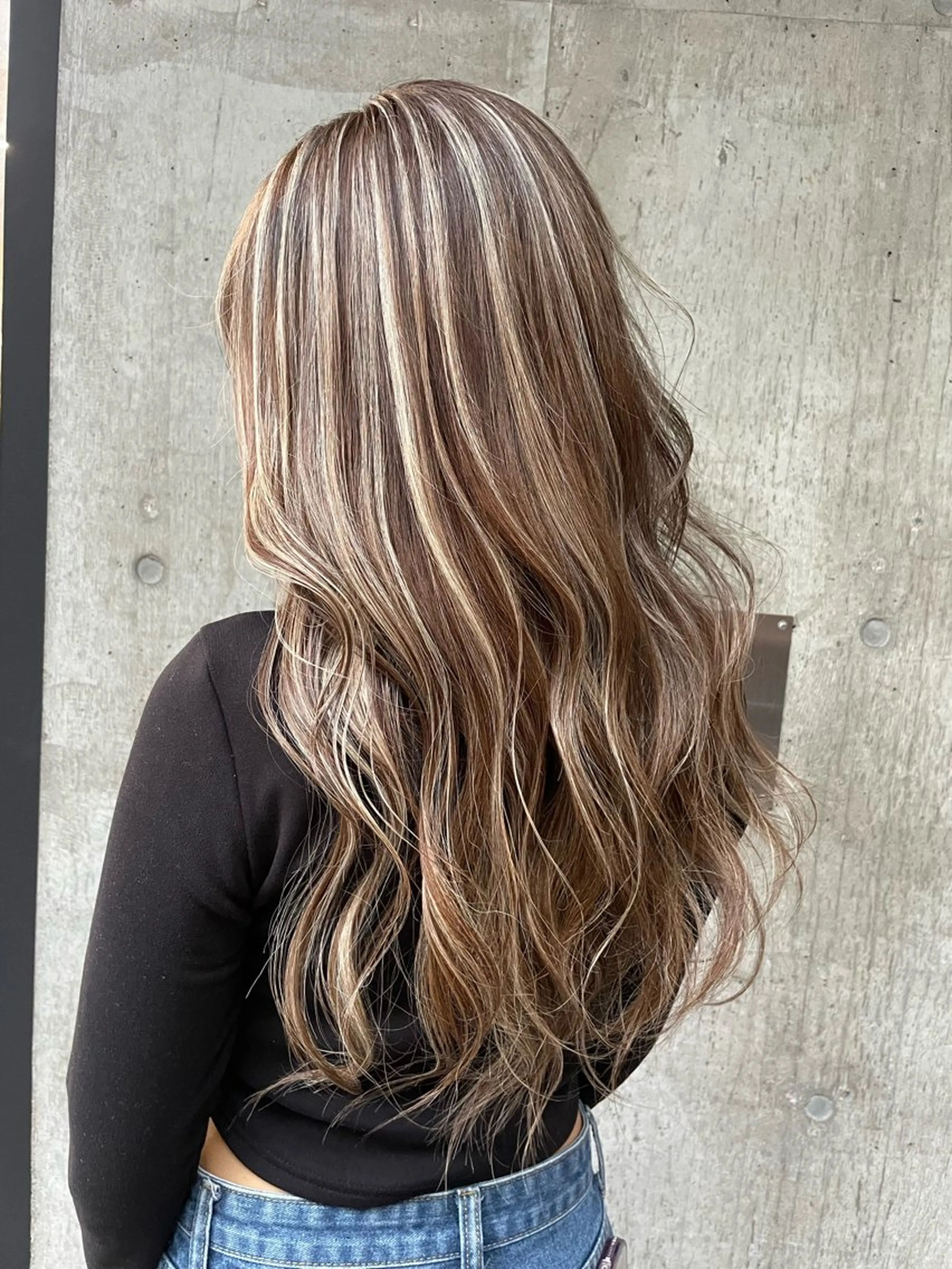 ロング 🫧ハイライトカラー 🫧 𝓜𝓘𝓤のヘアスタイル