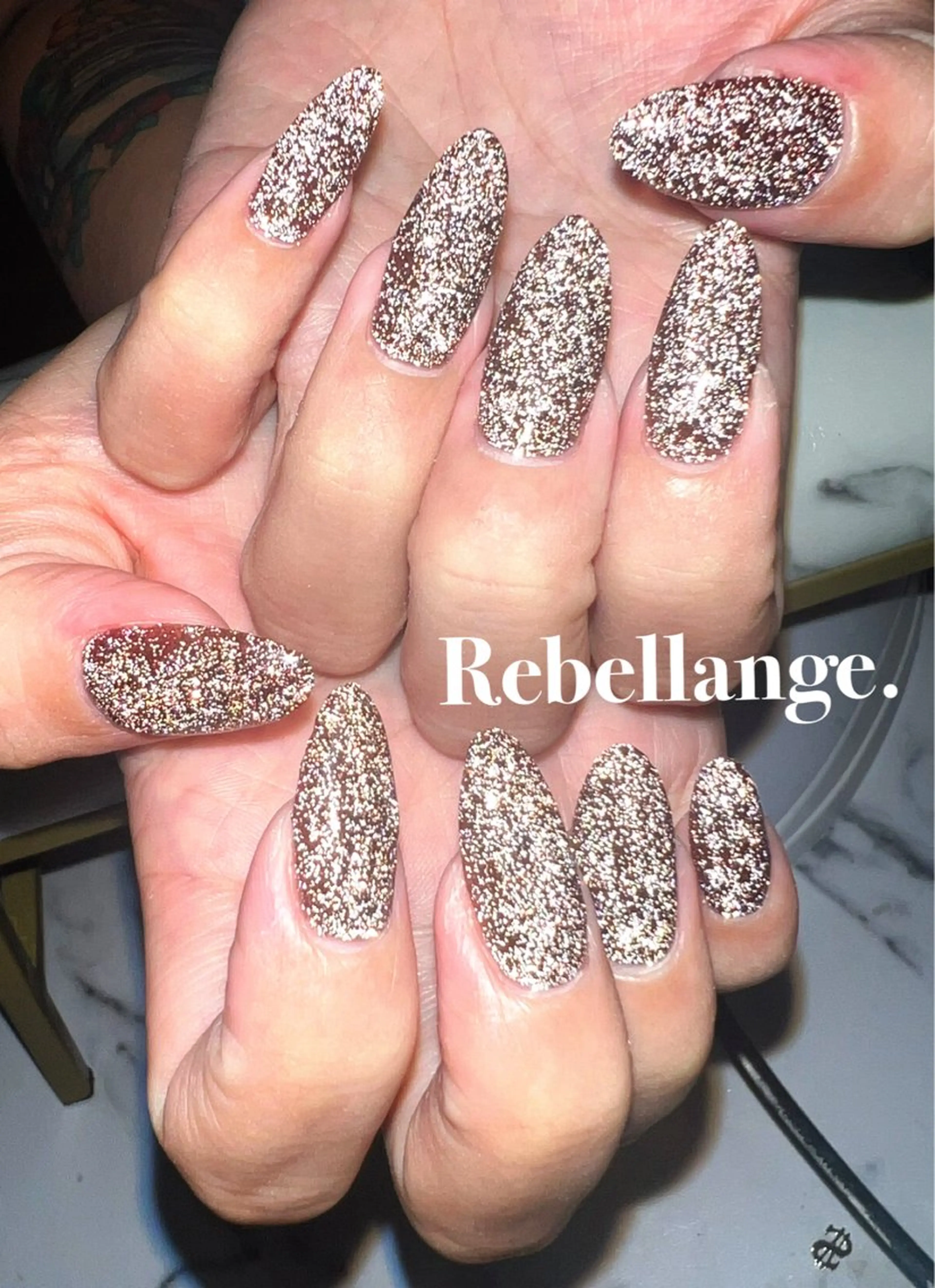 ネイル ハンドネイル Rebellange n.のネイルデザイン