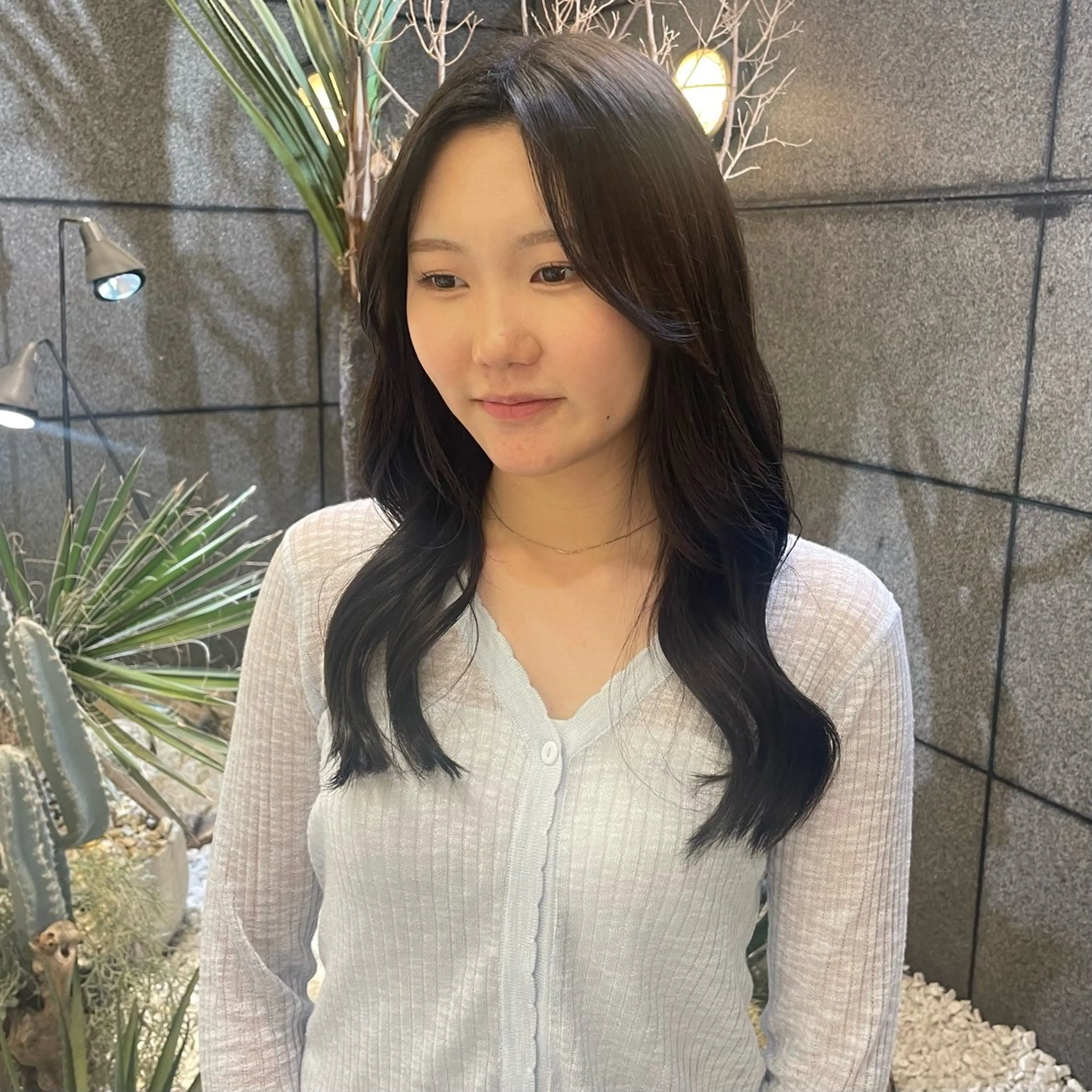 カラー 透明感カラー/ 縮毛矯正/ユイ☆彡のヘアスタイル