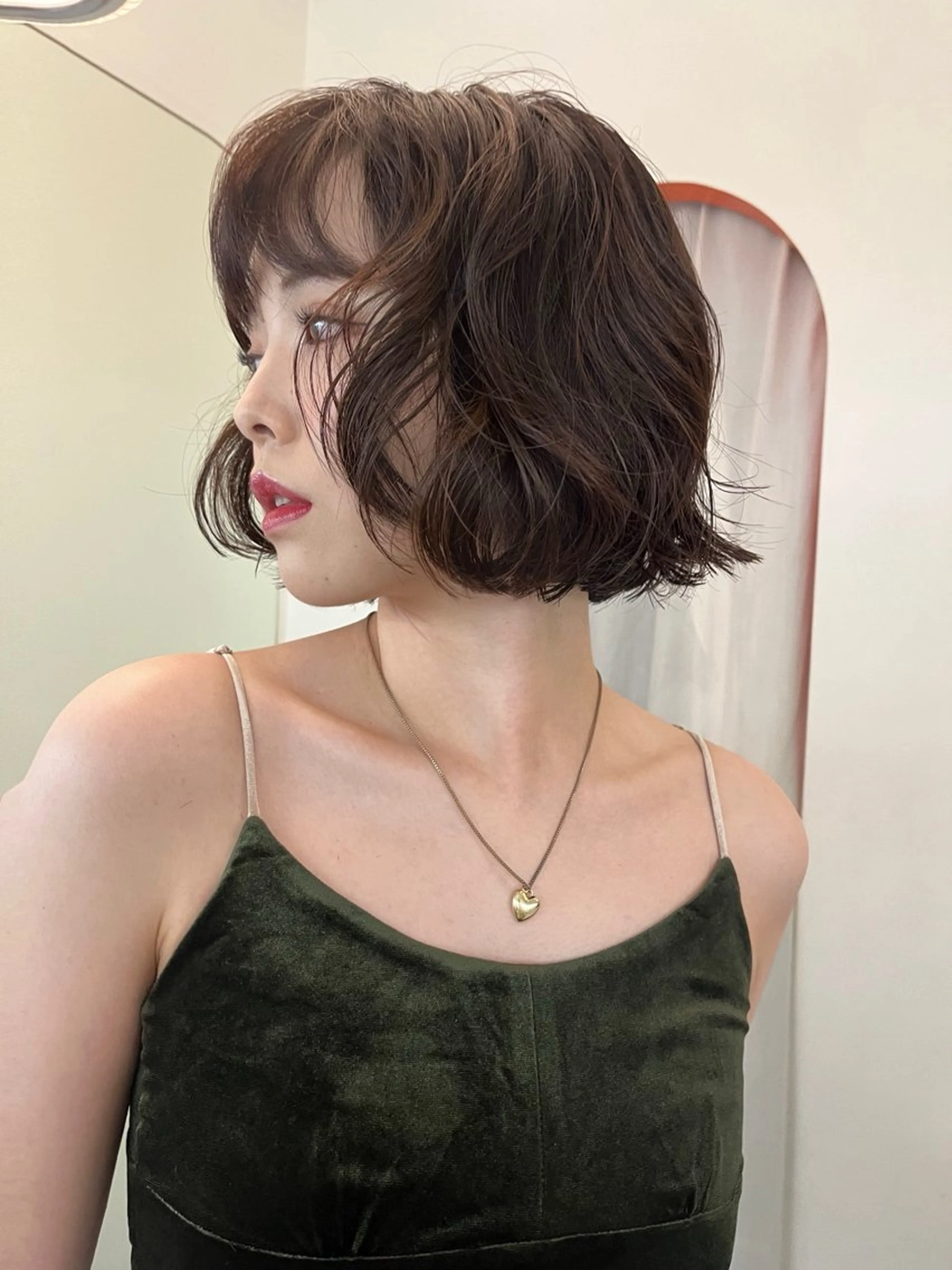 ショート レイヤー/ケアパーマ /ニュアンス/モードのヘアスタイル