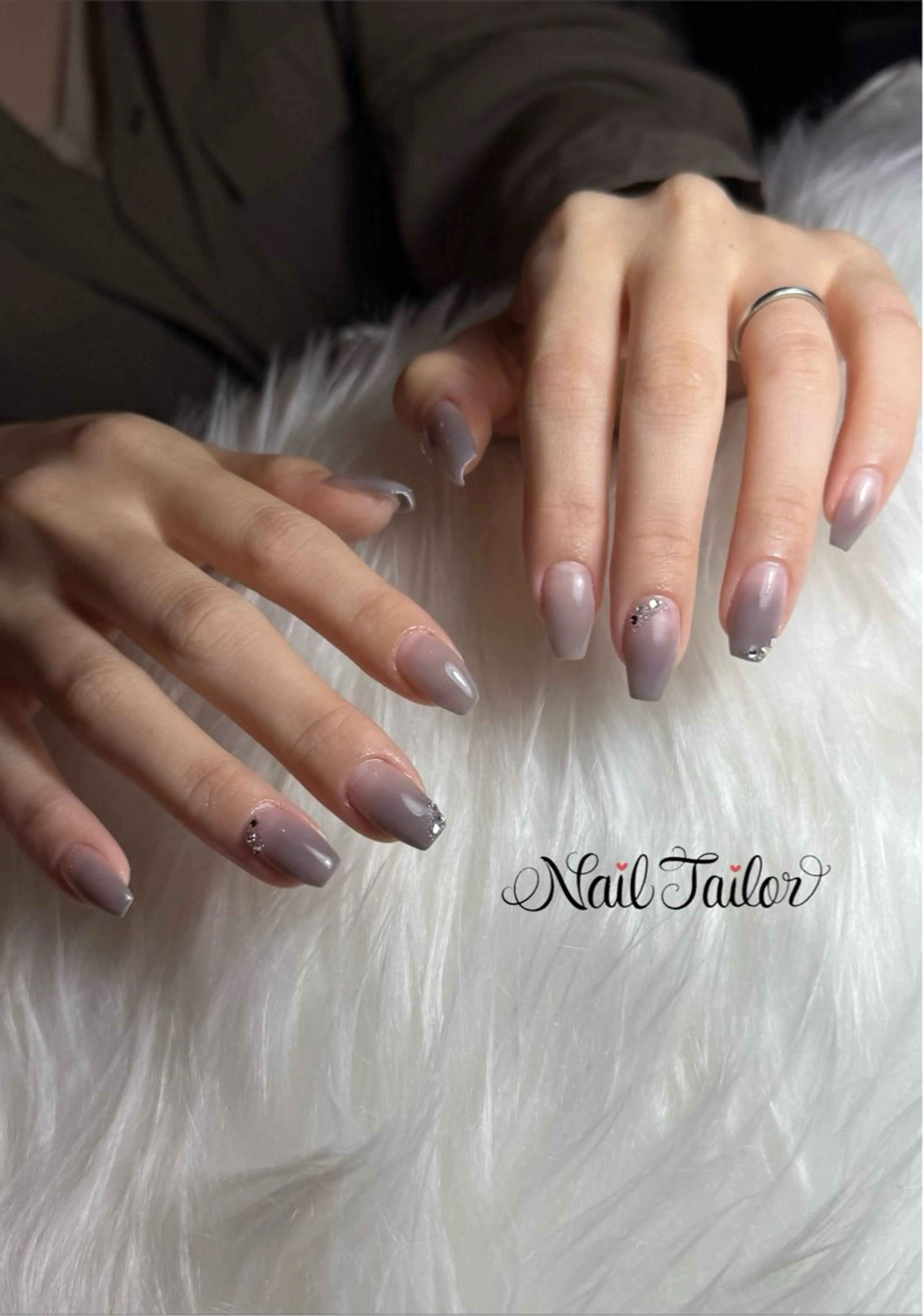 ネイル グラデーション ロングネイル オフィスネイル ハンドネイル NailTailor ネイルテイラーのネイルデザイン