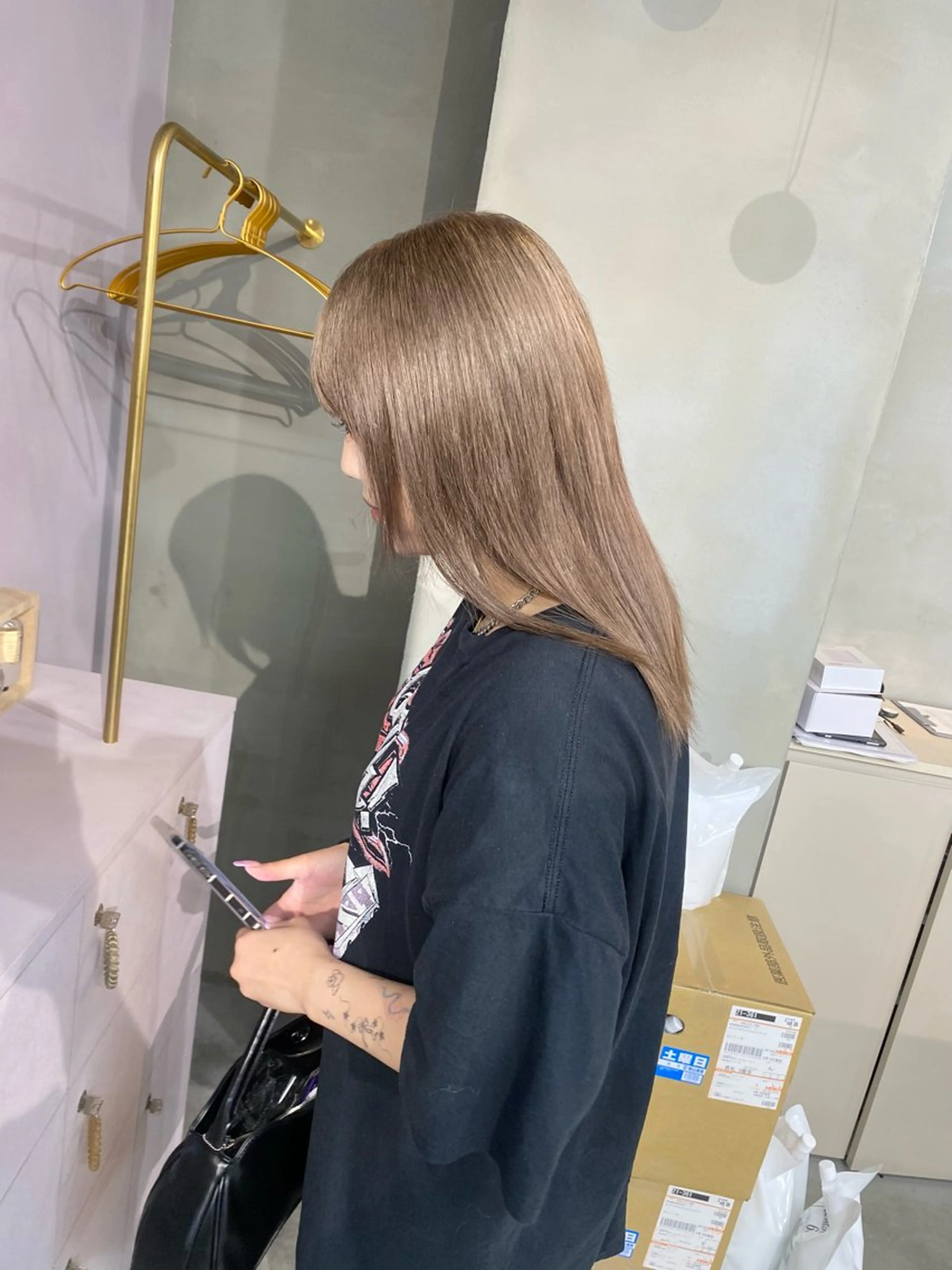 セミロング カラー ヘアカラー 前橋 姫奈のヘアスタイル