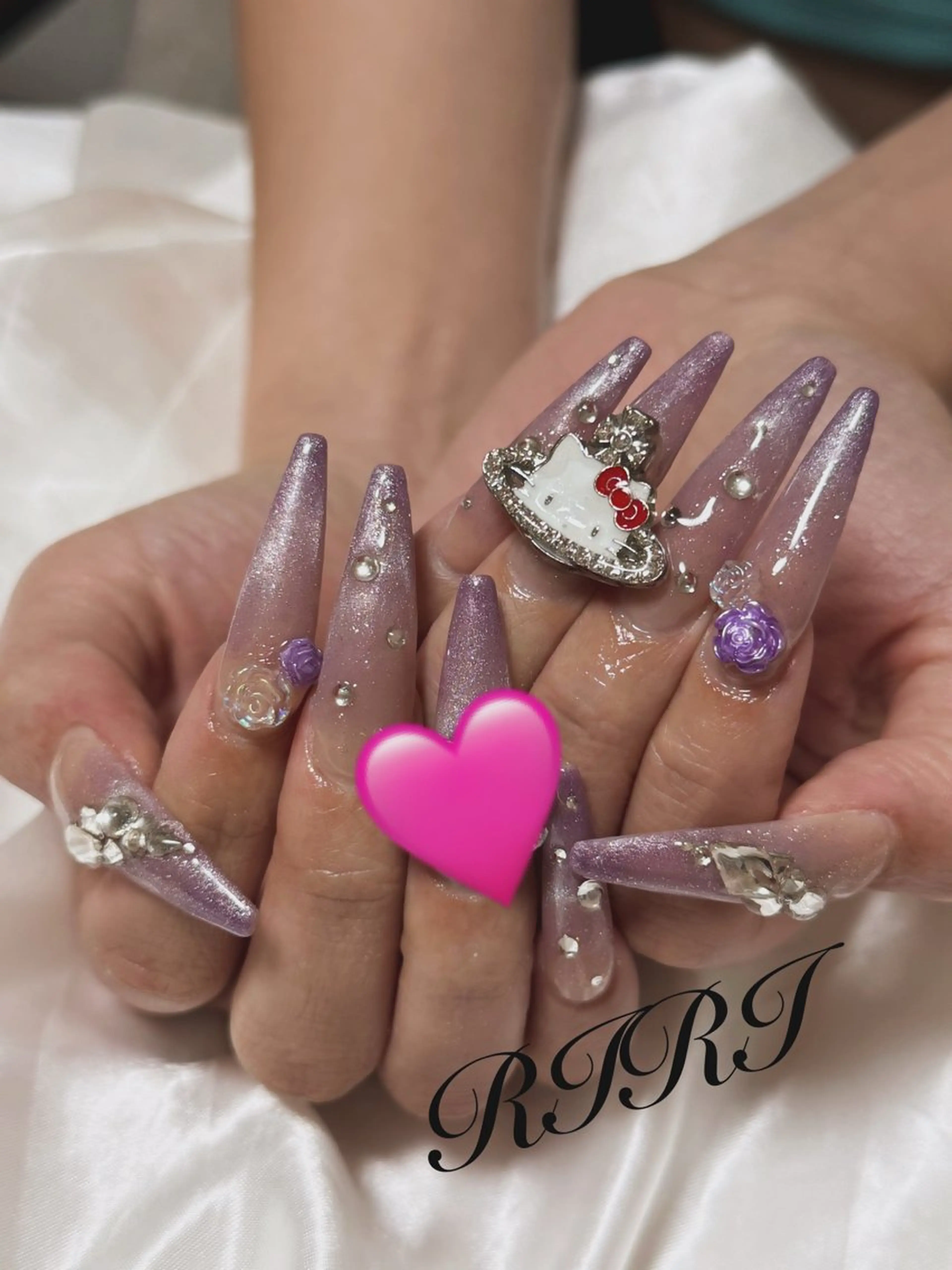 ネイル ジェルネイル ロングネイル マグネットネイル パープル スカルプネイル ハンドネイル riri オーナーのネイルデザイン