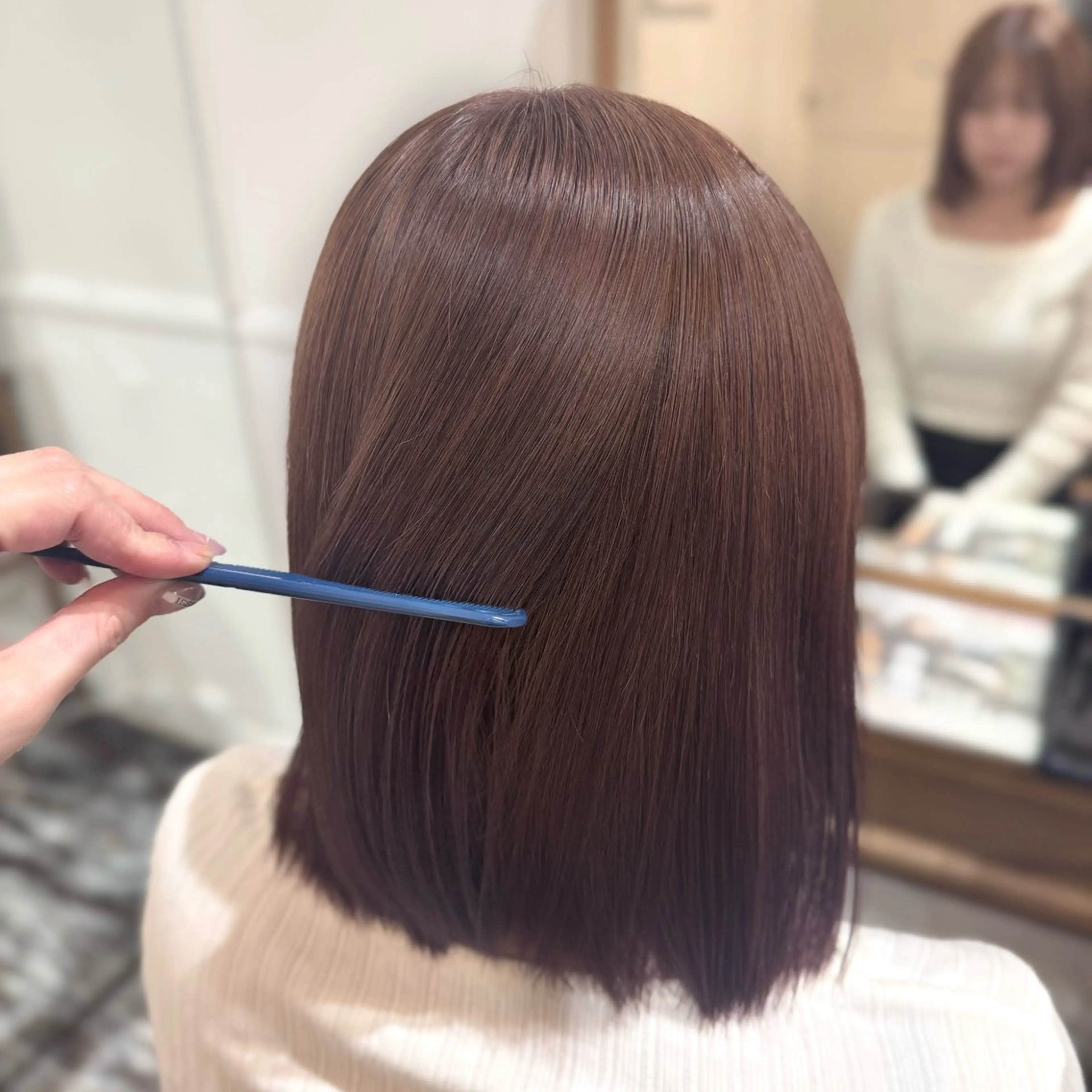 ミディアム 松葉 柚月のヘアスタイル