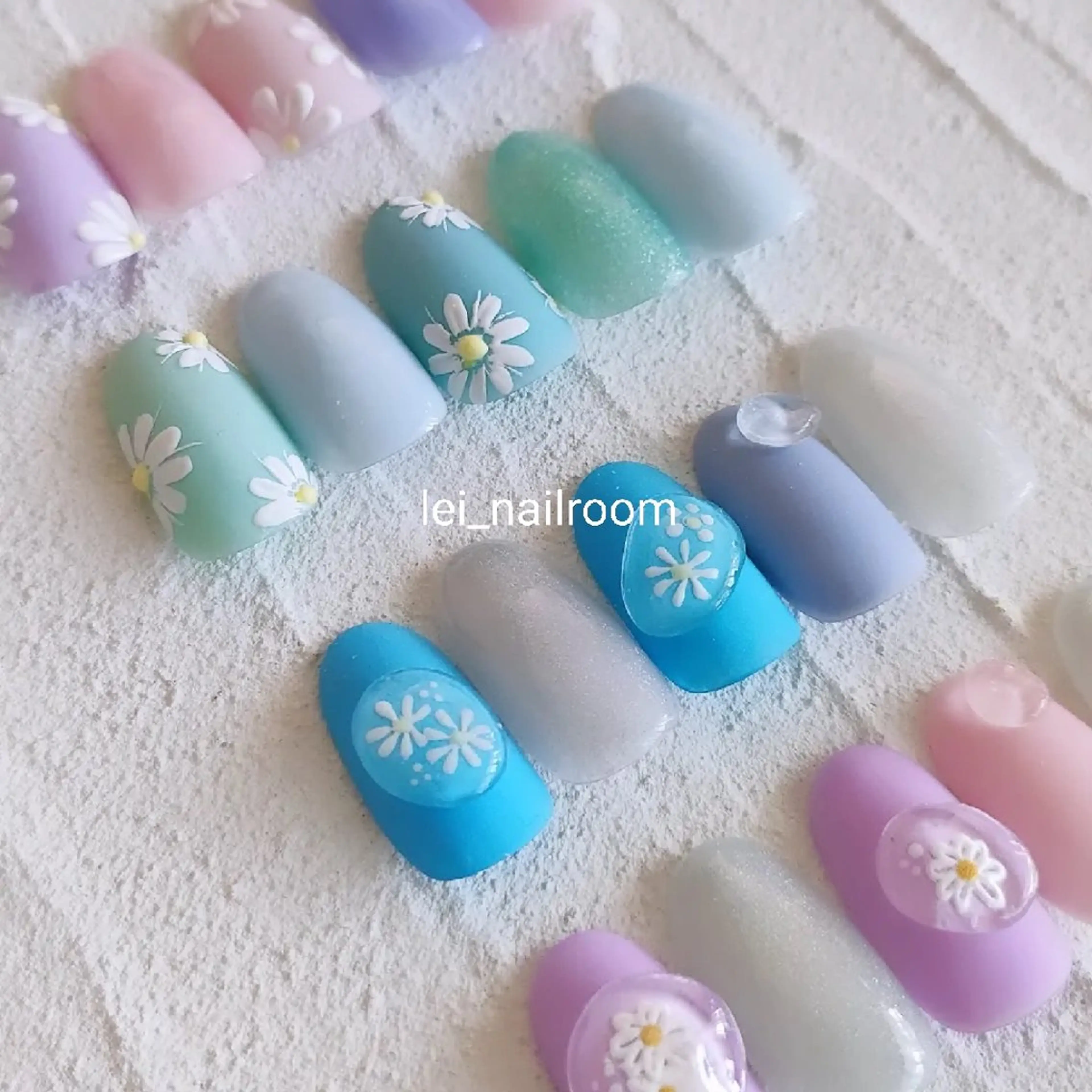 ネイル lei🌼 nailroomのネイルデザイン