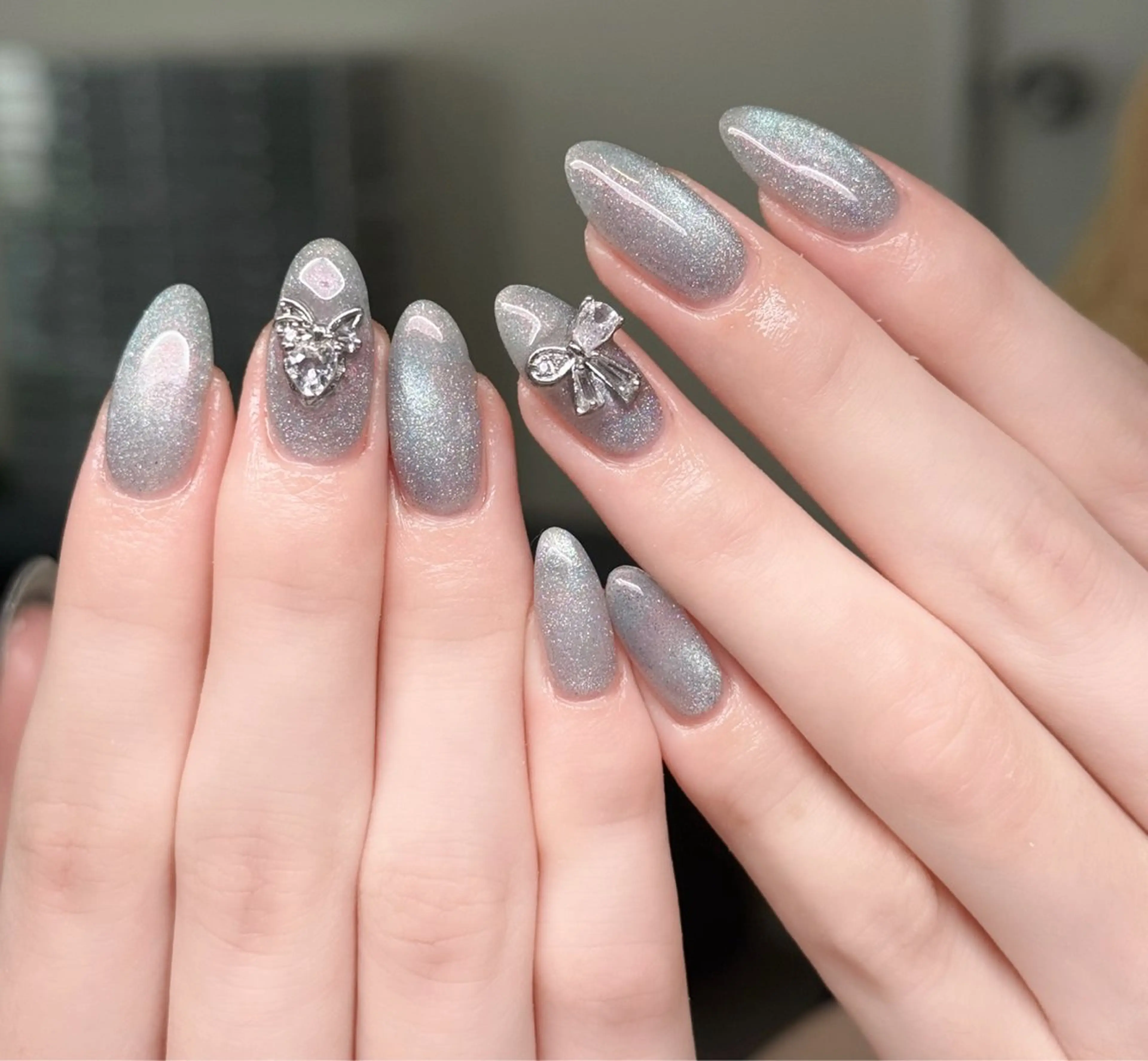 ネイル オーロラネイル ブルー チークネイル フットネイル フレンチネイル ハンドネイル JAN 168 池袋のネイルデザイン