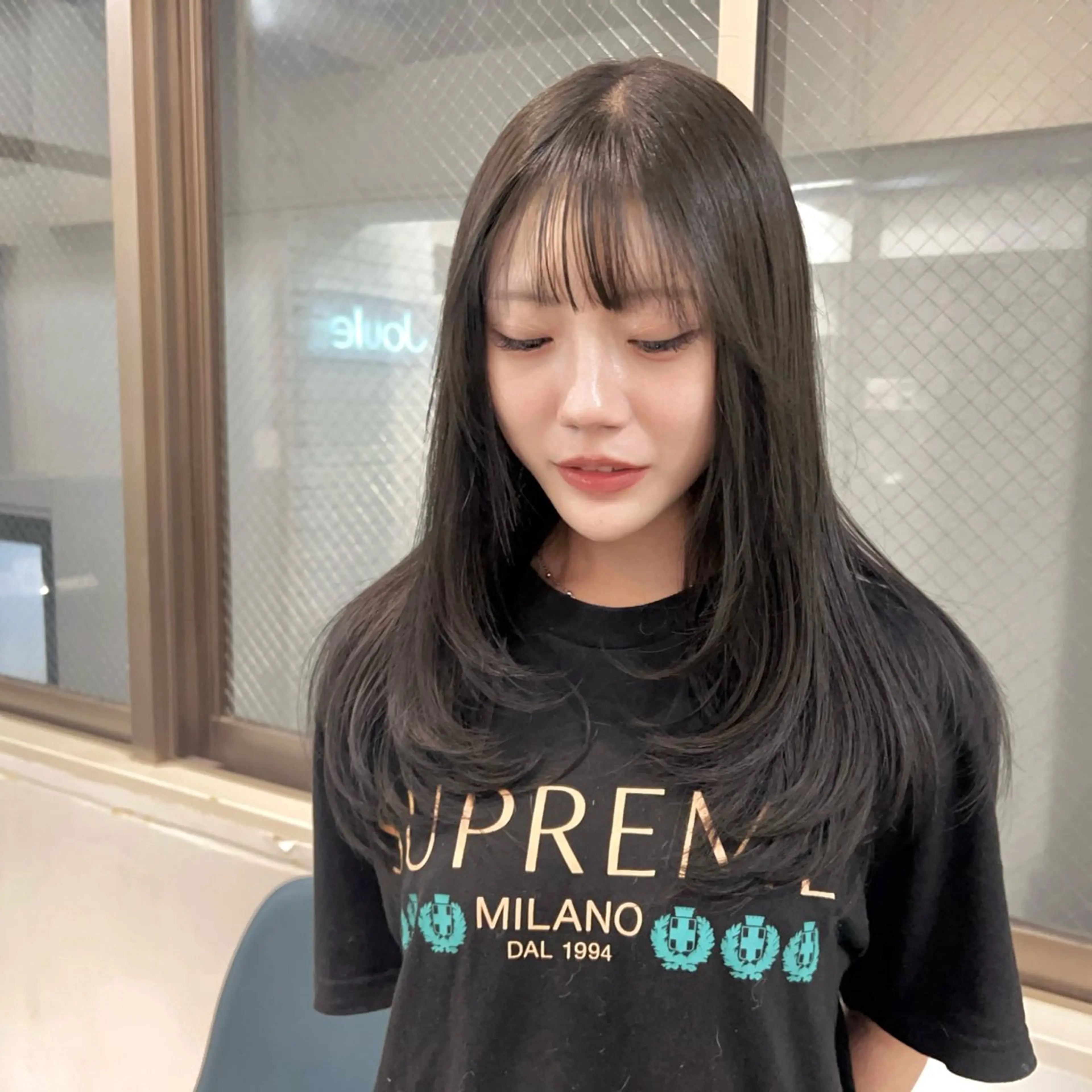 セミロング カラー ✂韓国レイヤー 🦋みやび🪽のヘアスタイル