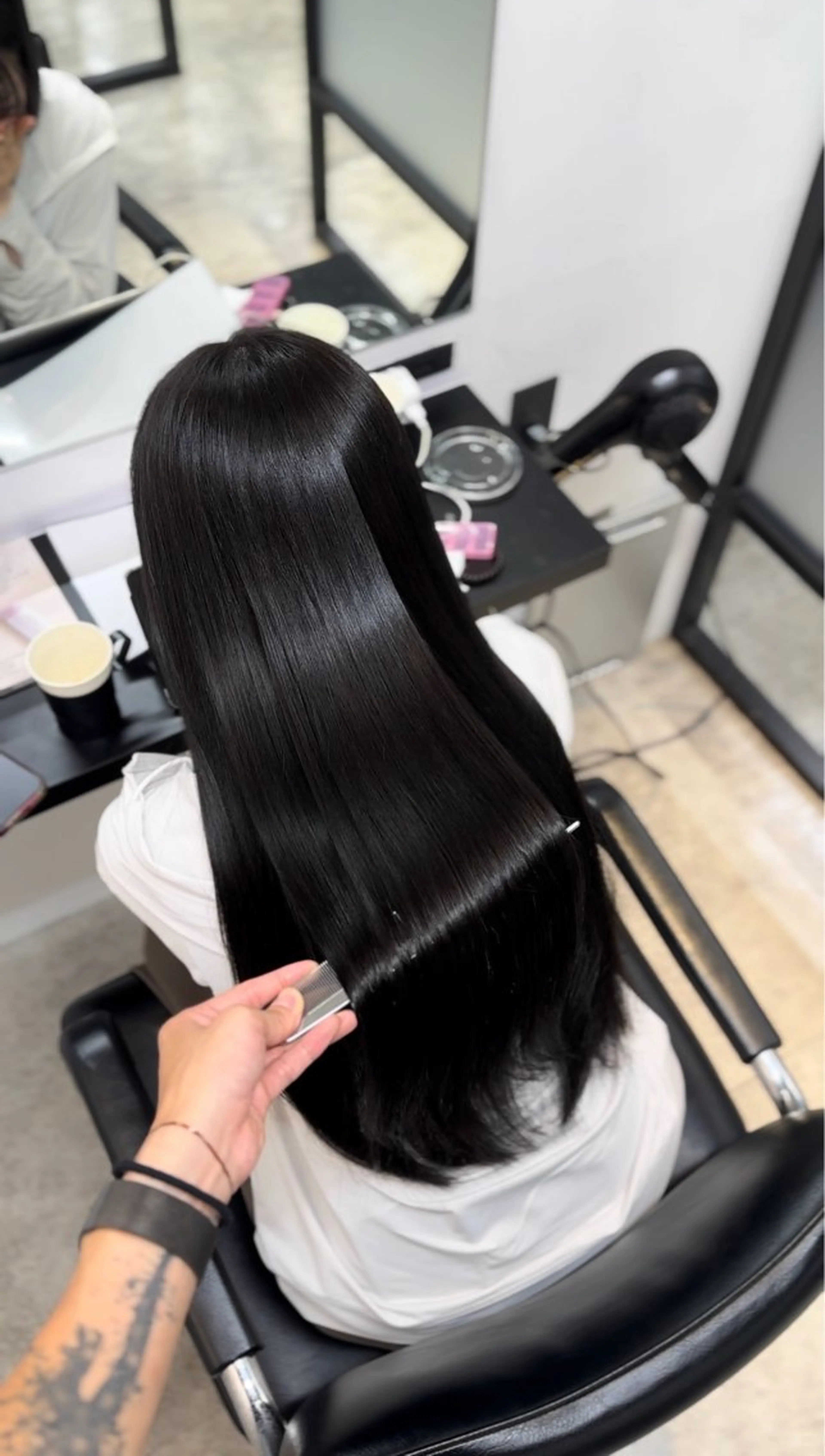 ロング 髪質改善 トリートメント トリートメント ツヤ髪 ／髪質改善 松岡将太郎のヘアスタイル