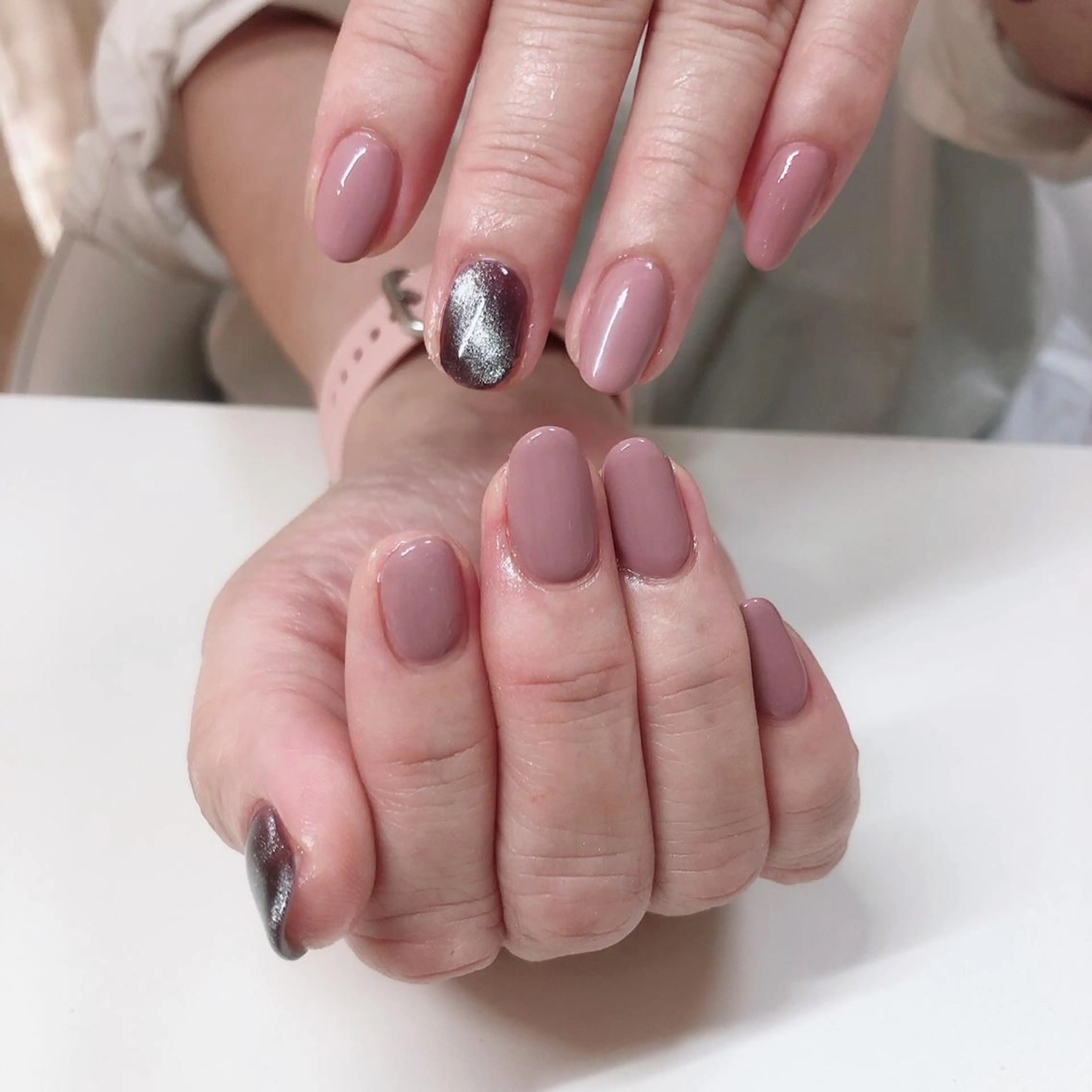 ネイル フットネイル グリーン オフィスネイル ワンカラーネイル Lily Roseスタッフ一同のマツエク・マツパデザイン