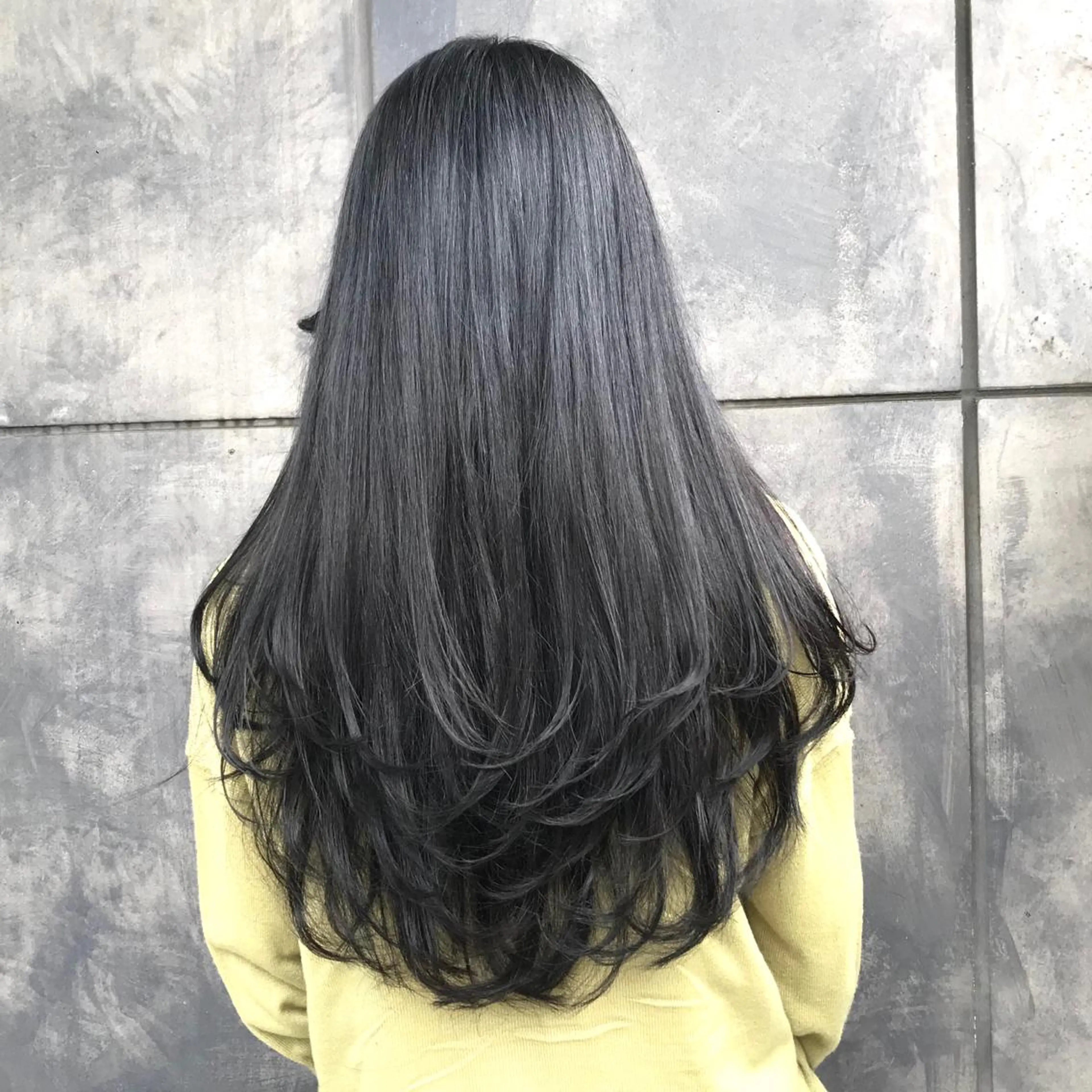 ロング カラー ヨシンモリ ムルギョル巻き 韓国風ヘア レイヤーカット シースルーバング サロウィン所属・K-POP好き美容師 🇰🇷Kai.Yのヘアスタイル