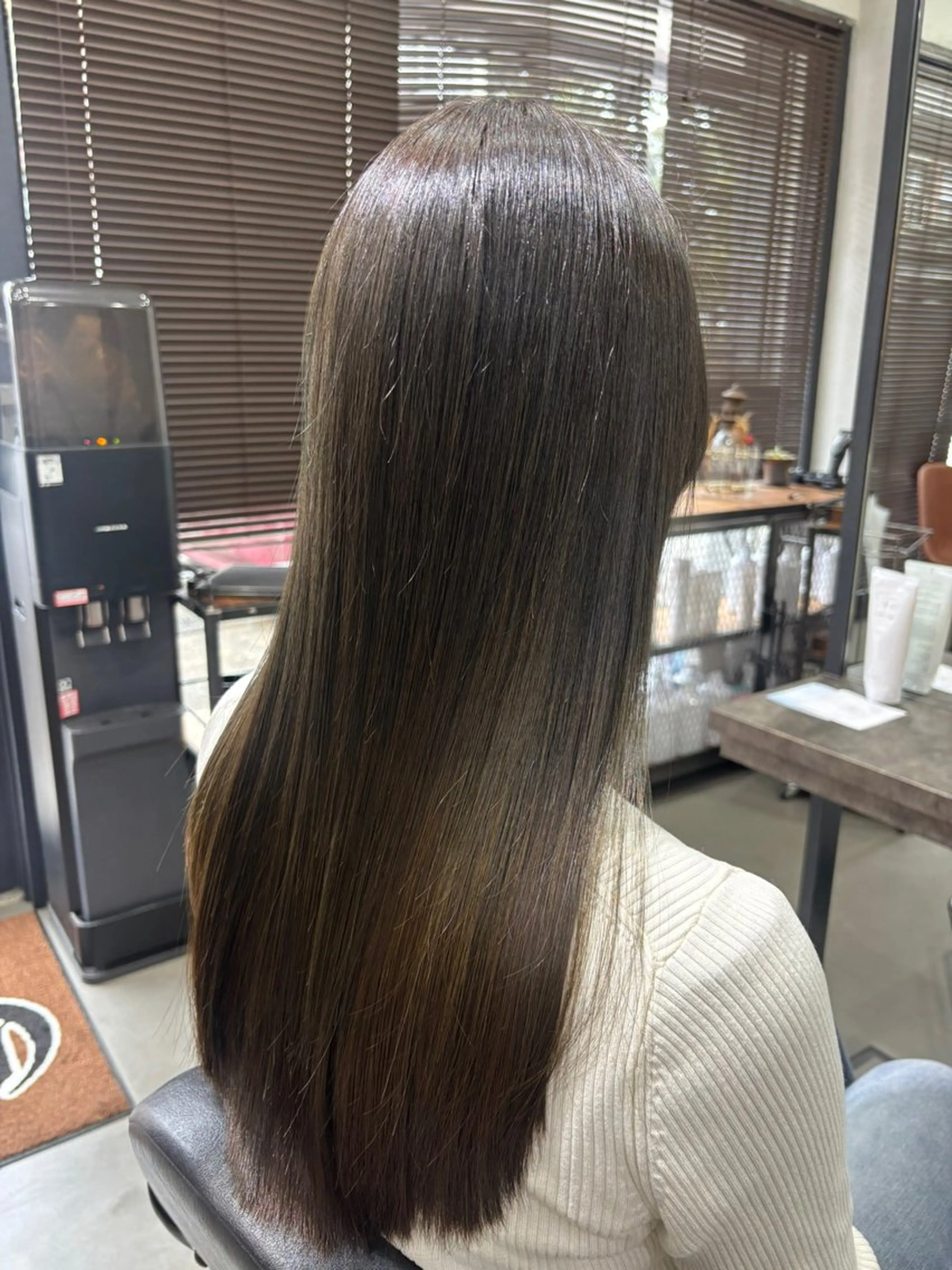 ロング アッシュ TELAHAIR 石岡♡Rinaのヘアスタイル