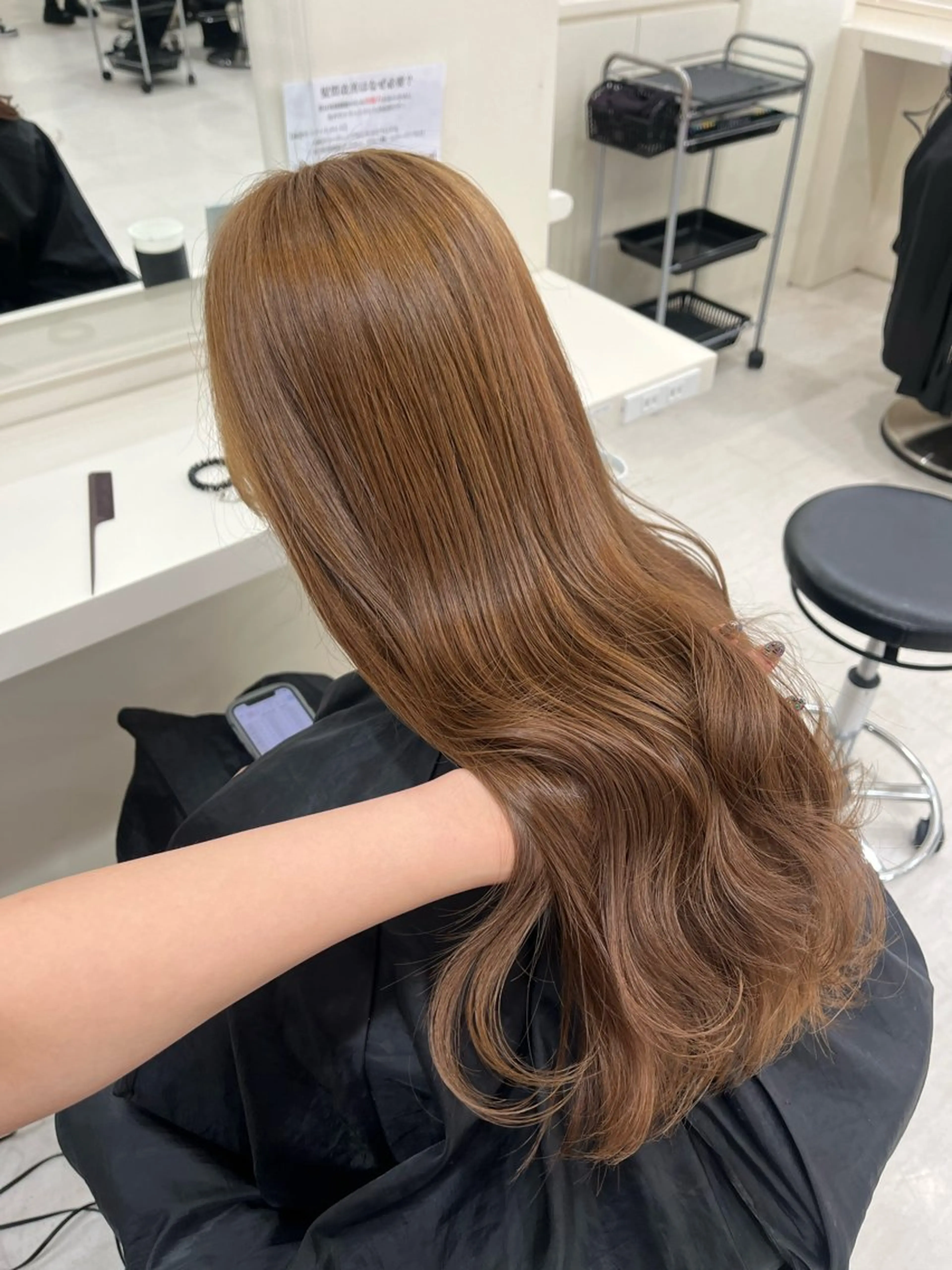 ロング カラー ベージュカラー ブリーチ ダブルカラー ブリーチなしカラー ロング 大人上品ベージュ 🎀HARUNAのヘアスタイル