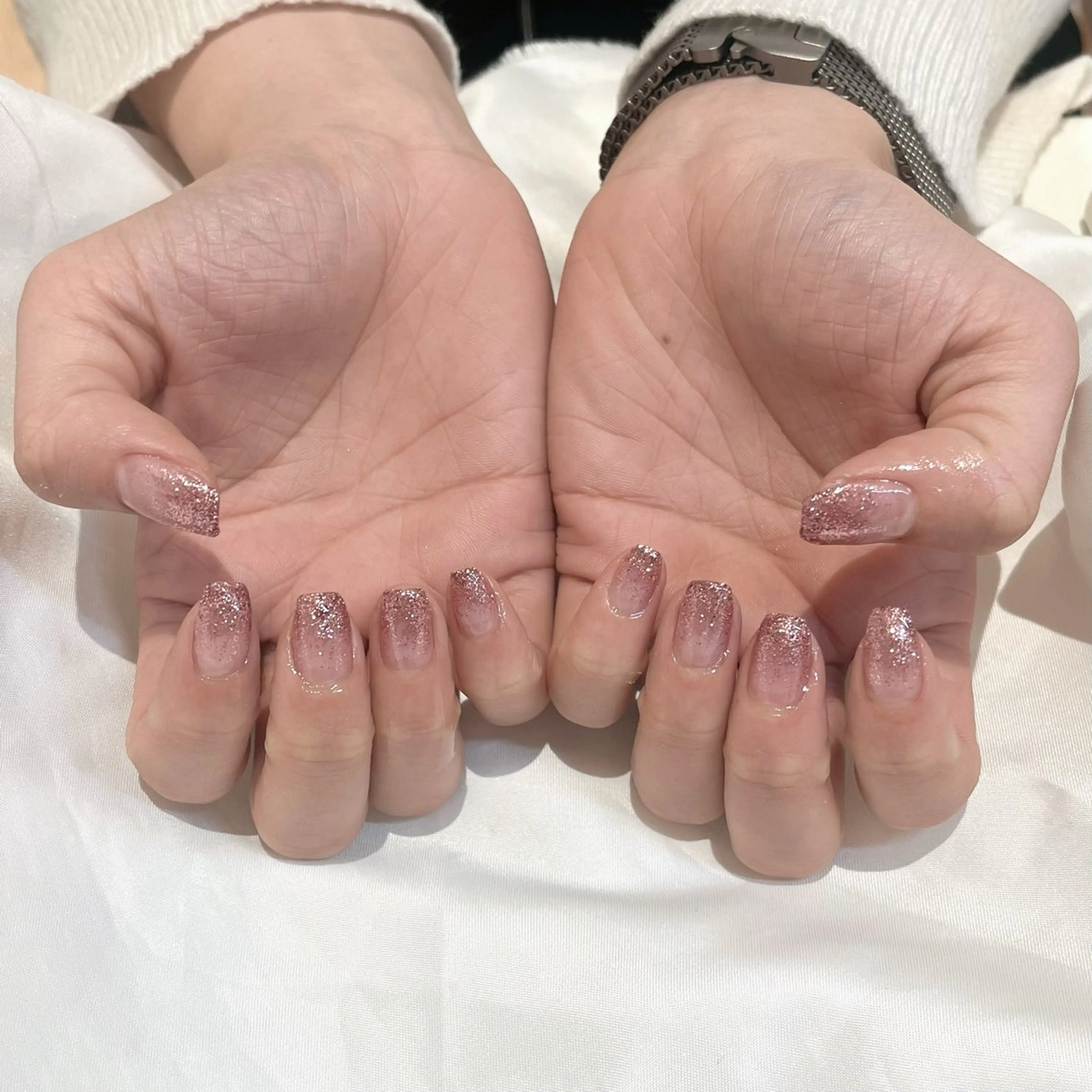 ネイル グラデーション ラメ(グリッター) ラメグラデーション ピンク aoi ♡のネイルデザイン