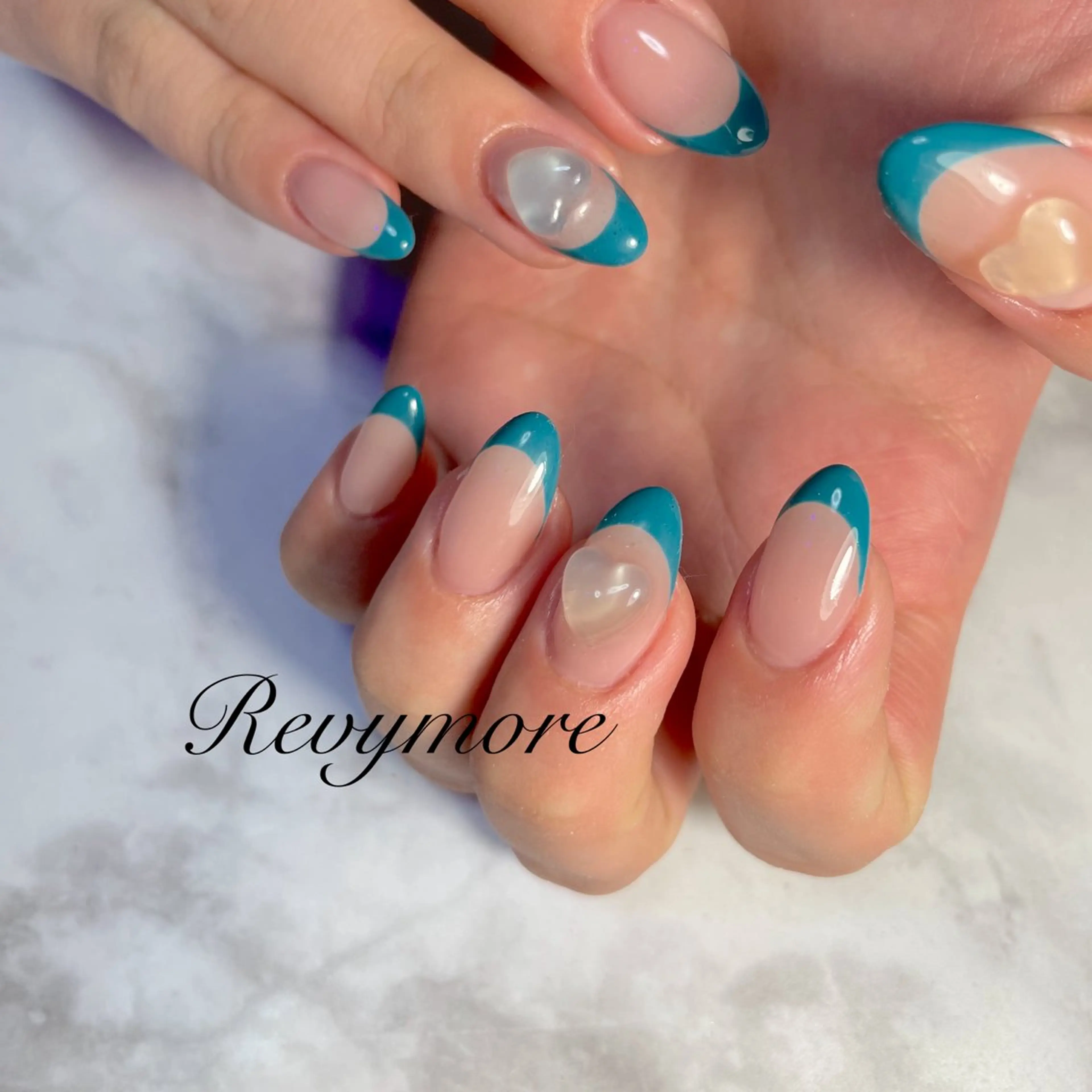 ネイル フレンチネイル ジェルネイル 韓国ネイル ニュアンスネイル オフィスネイル nail salon Revymoreのネイルデザイン
