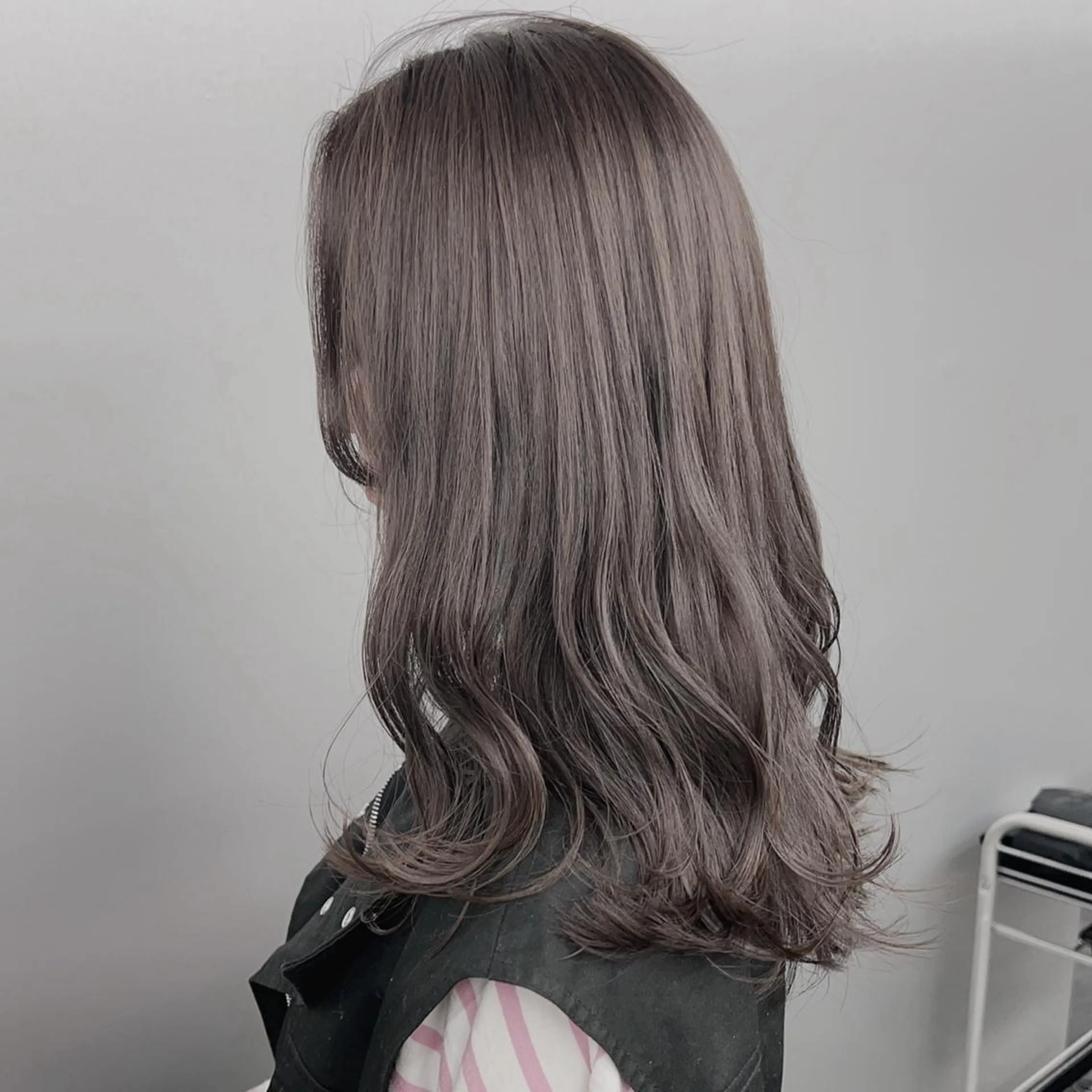 ロング ヘアカラー ♡透け感カラー 大賀哲平♡のヘアスタイル