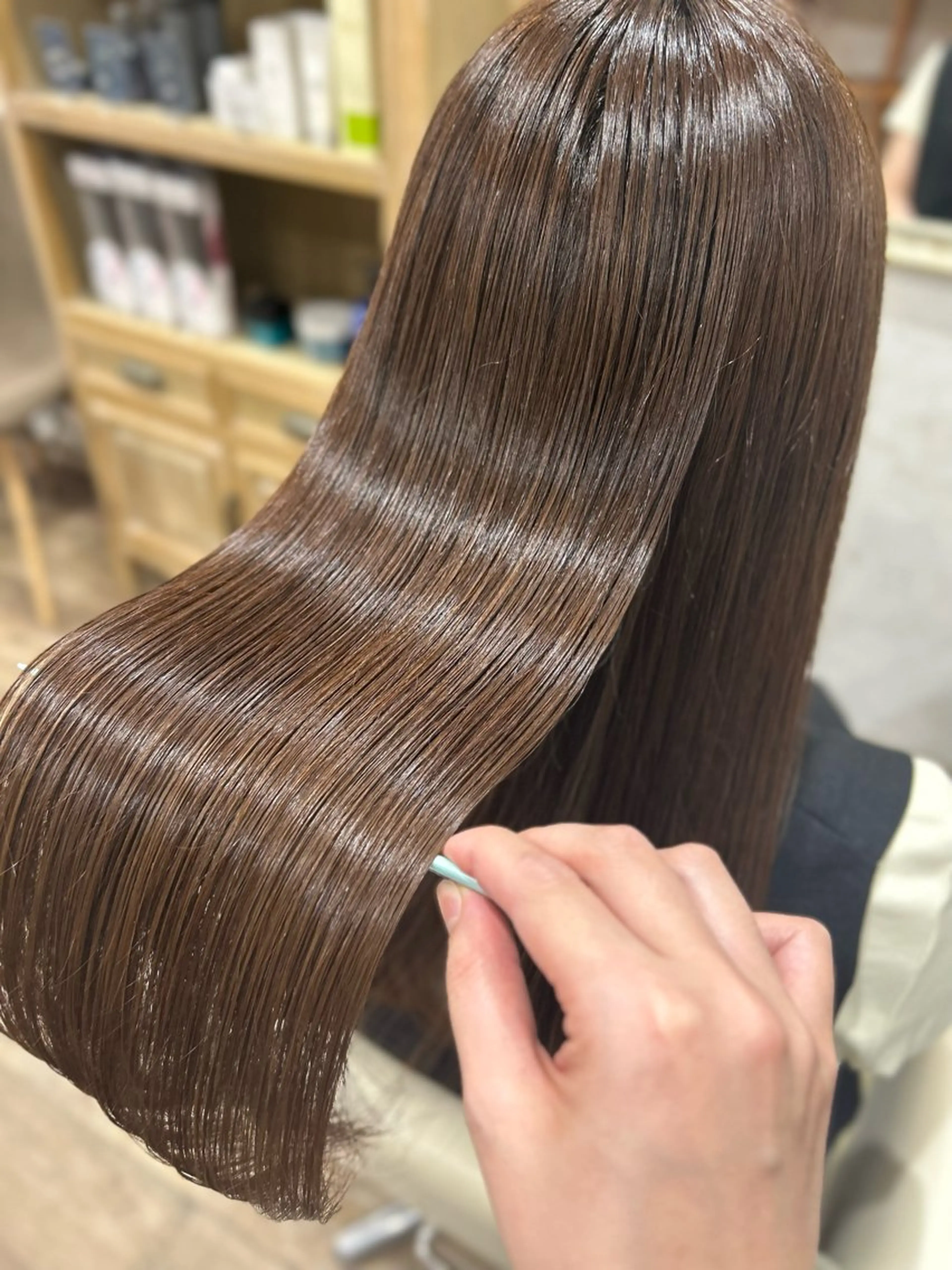 ロング 山口 栞奈のヘアスタイル