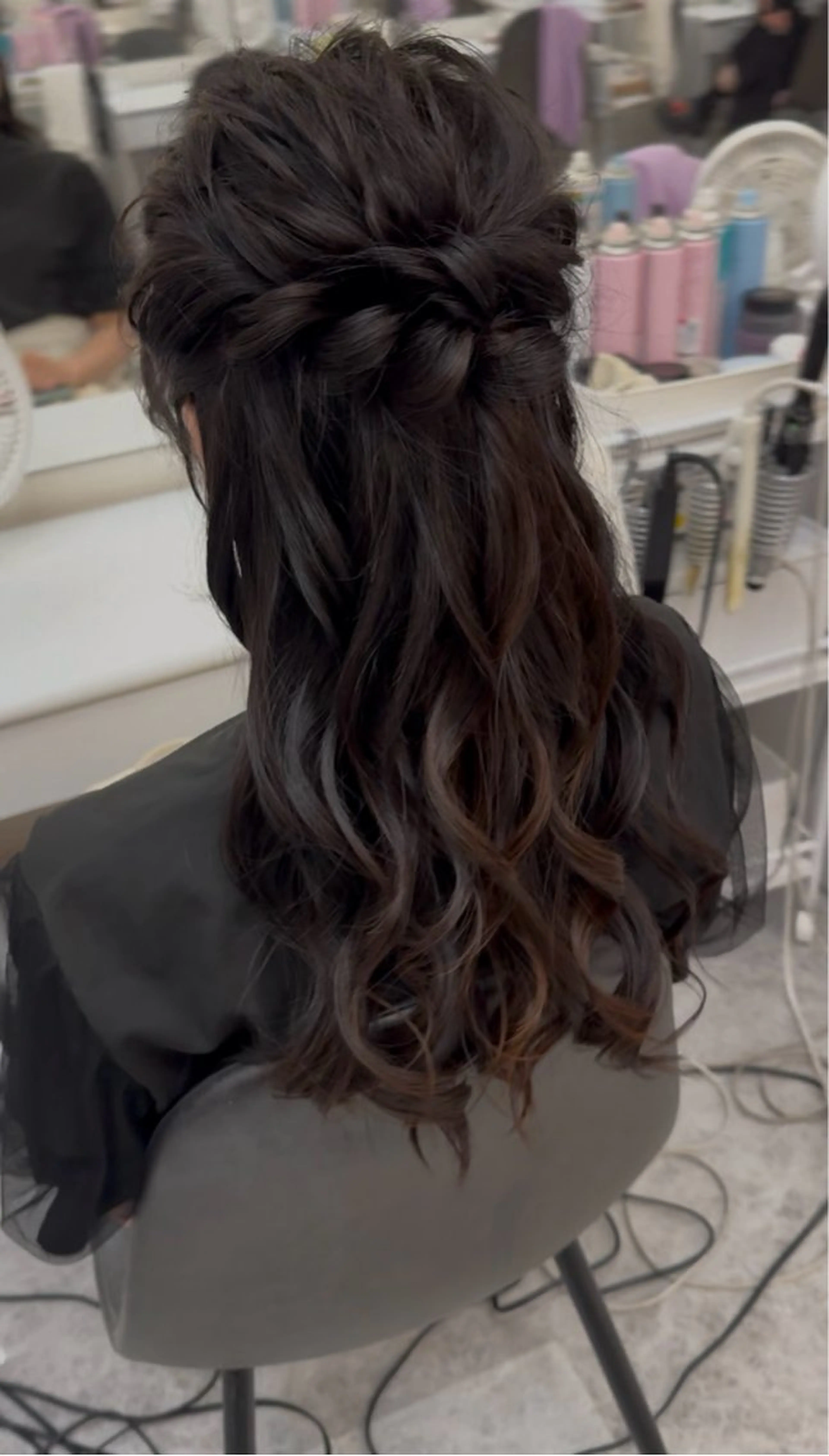 ロング 小川 芹菜のヘアスタイル