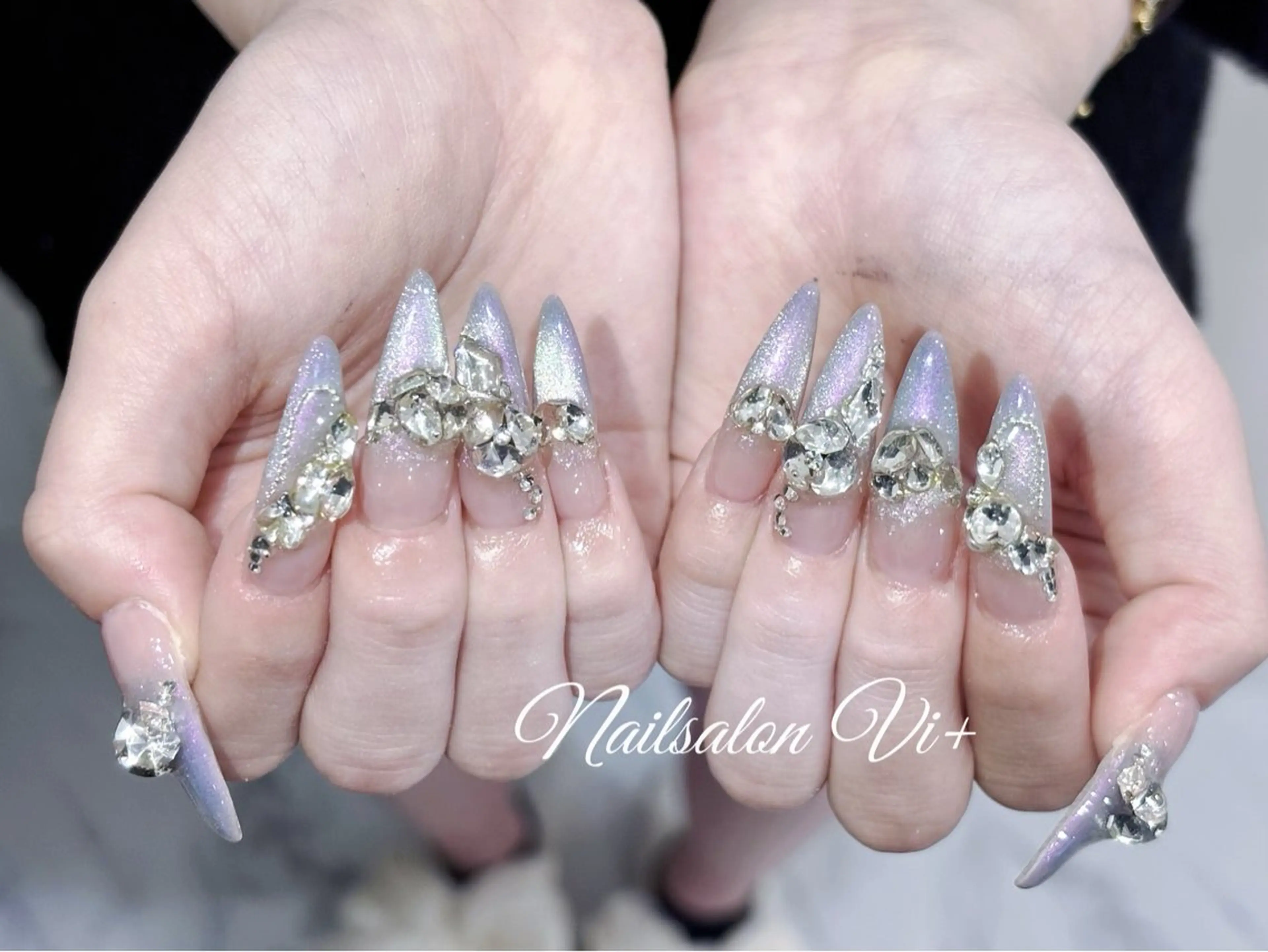 ネイル ハンドネイル Nailsalon Vi+ももか🩷のネイルデザイン