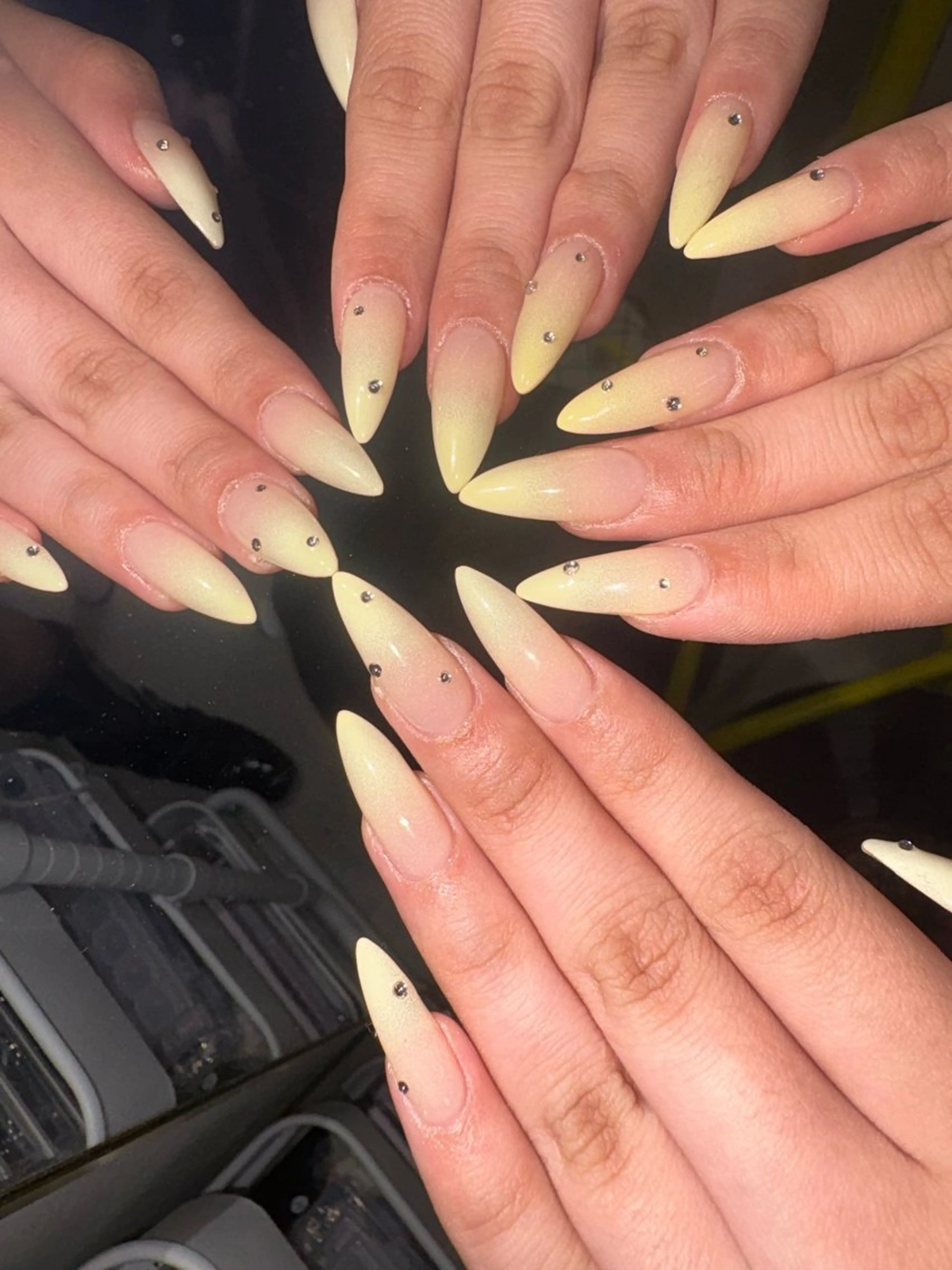 ネイル ハンドネイル 33nail✴️栄 スミレ❇️Gel-xのネイルデザイン