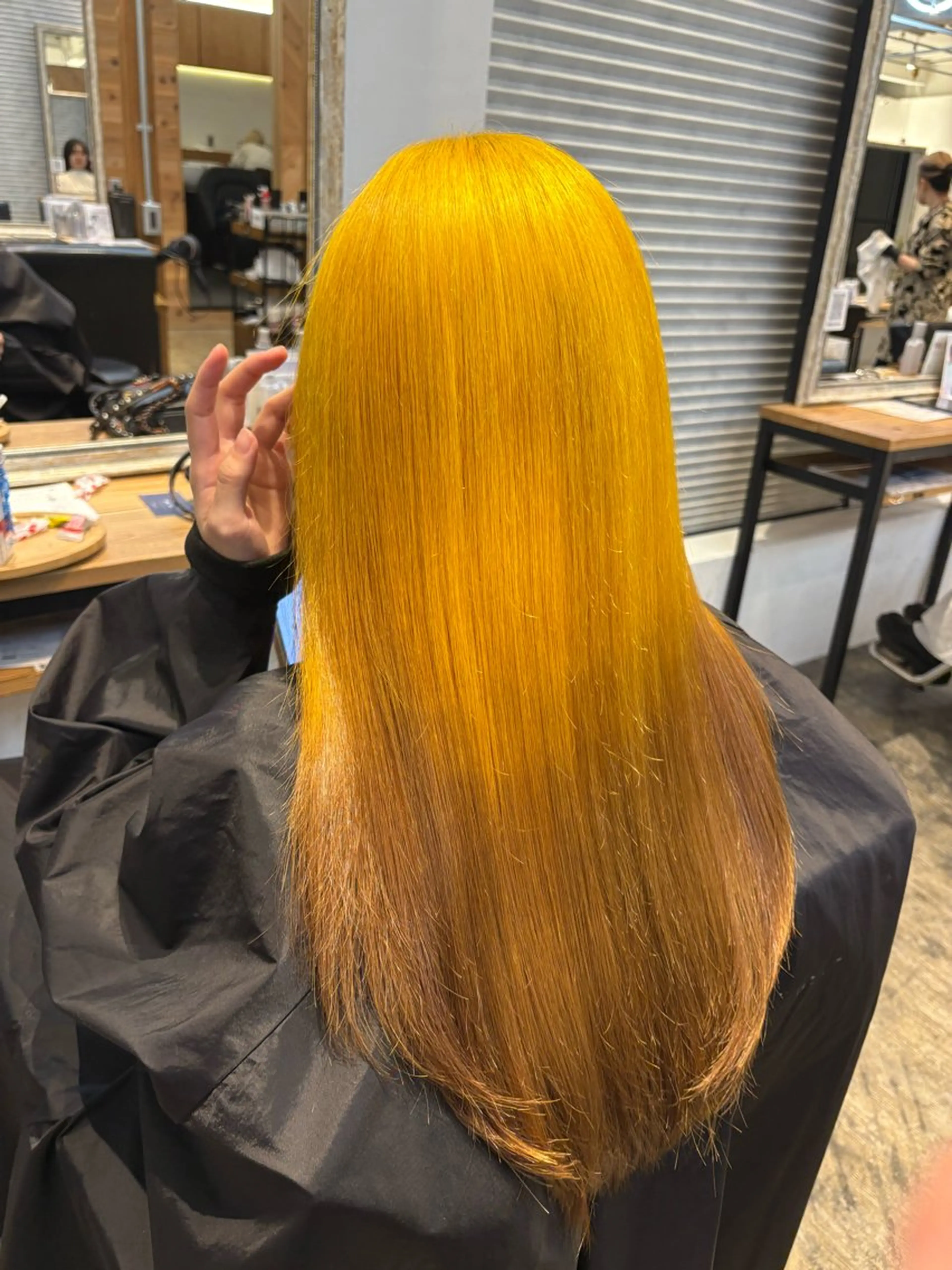 ロング料金無し✨️艶髪トリートメント付きブリーチカラー🌈の写真