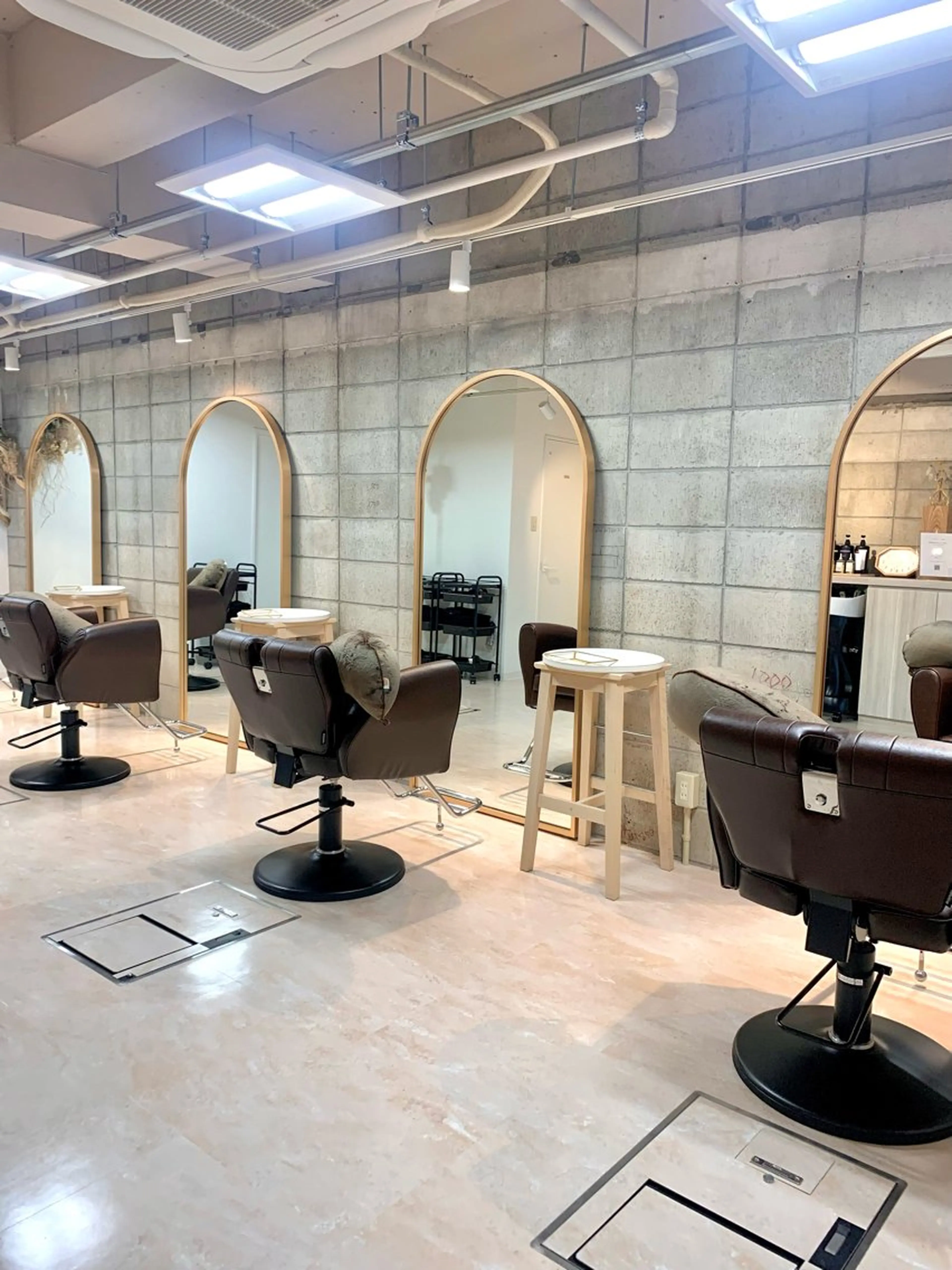 カット ヘアカラー トリートメント 眞名子 瑞紀のヘアスタイル