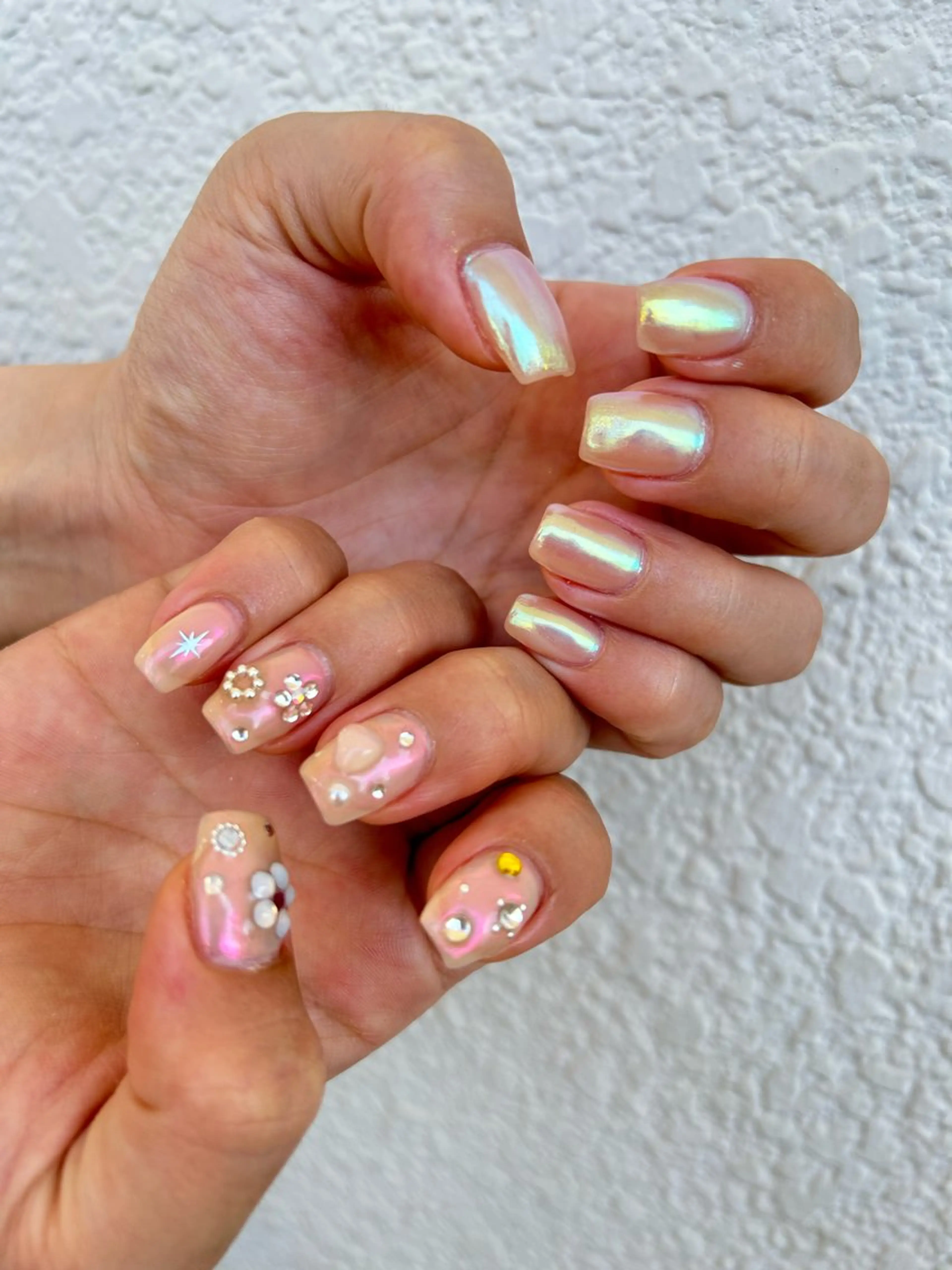 ネイル ハンドネイル フットネイル ✴︎ Delightのネイルデザイン