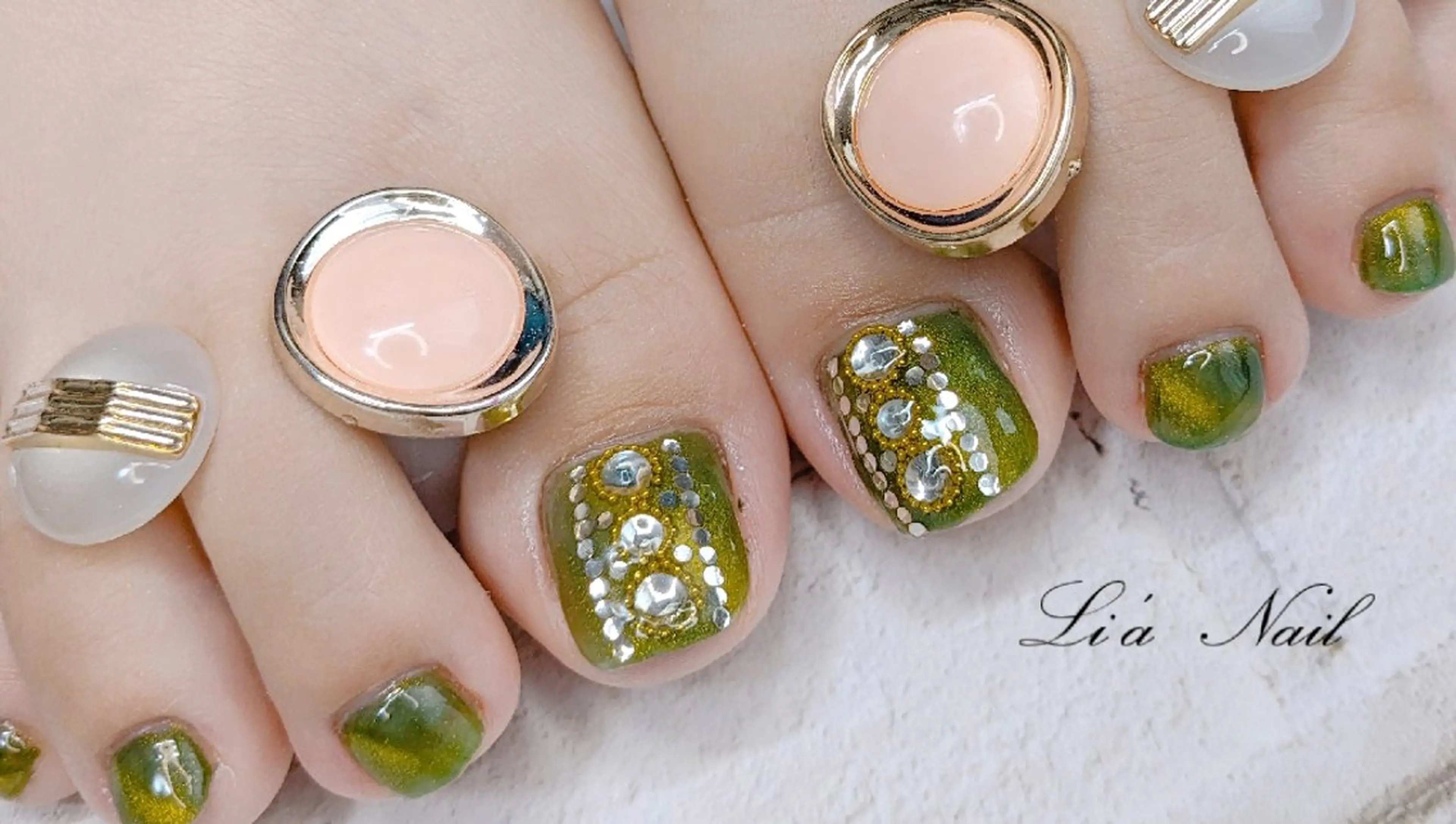 ネイル Li'a  nailのネイルデザイン