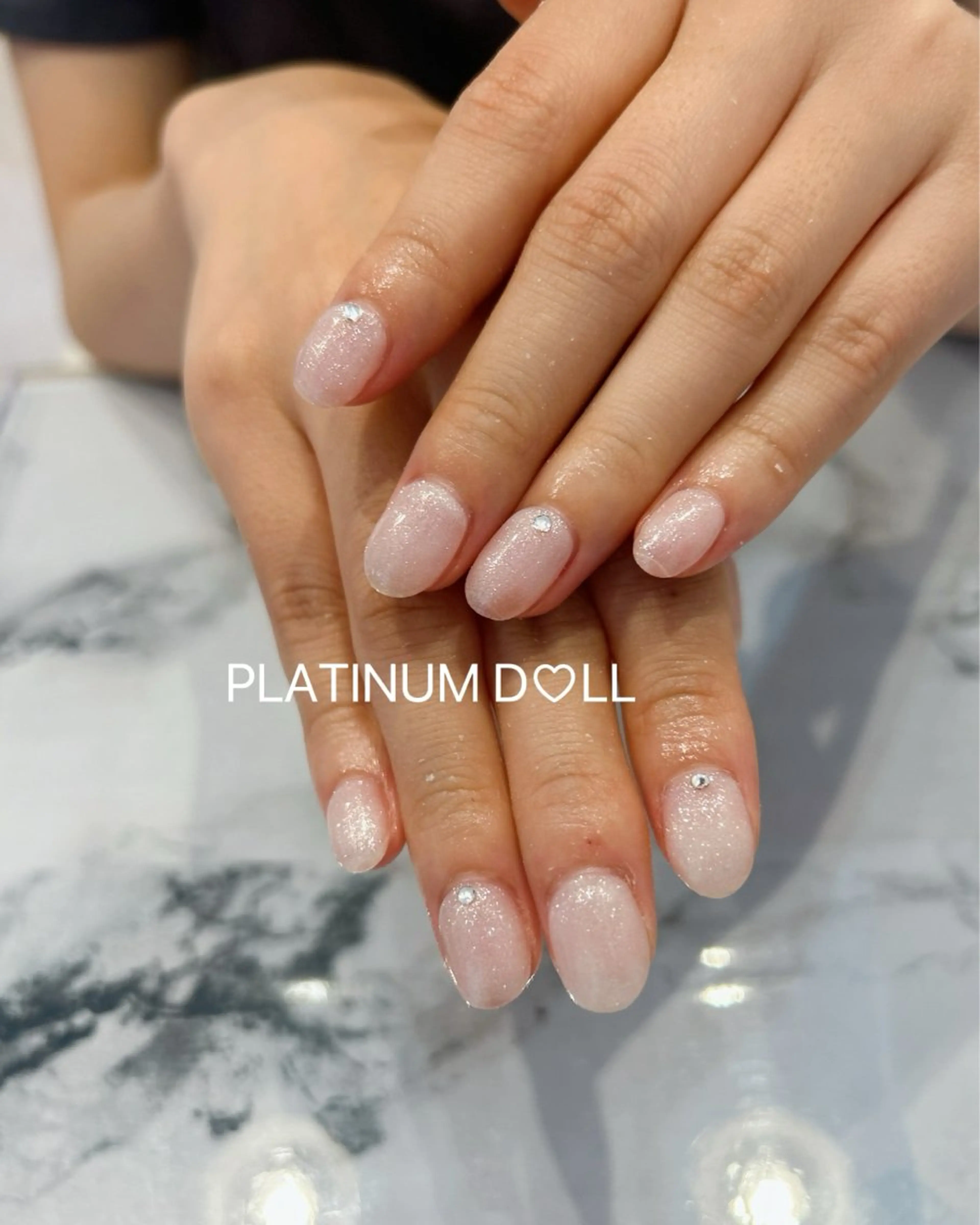 ネイル グラデーション オフィスネイル ワンカラーネイル シンプルネイル ハンドネイル 🎀大人nail /NOISMはな🎀のネイルデザイン