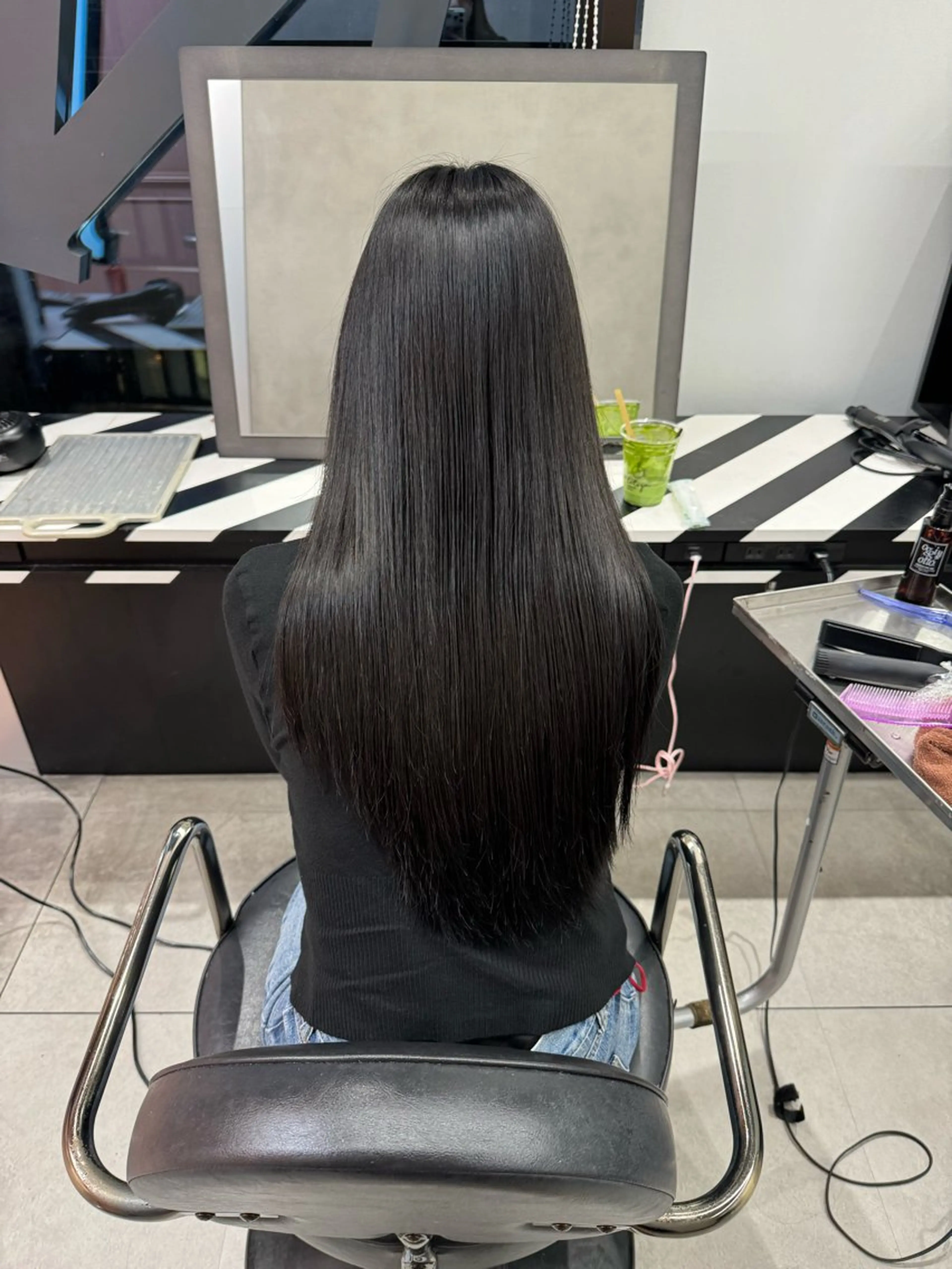 ロング 🇰🇷韓国風ハイ トーンKANA🖤のヘアスタイル