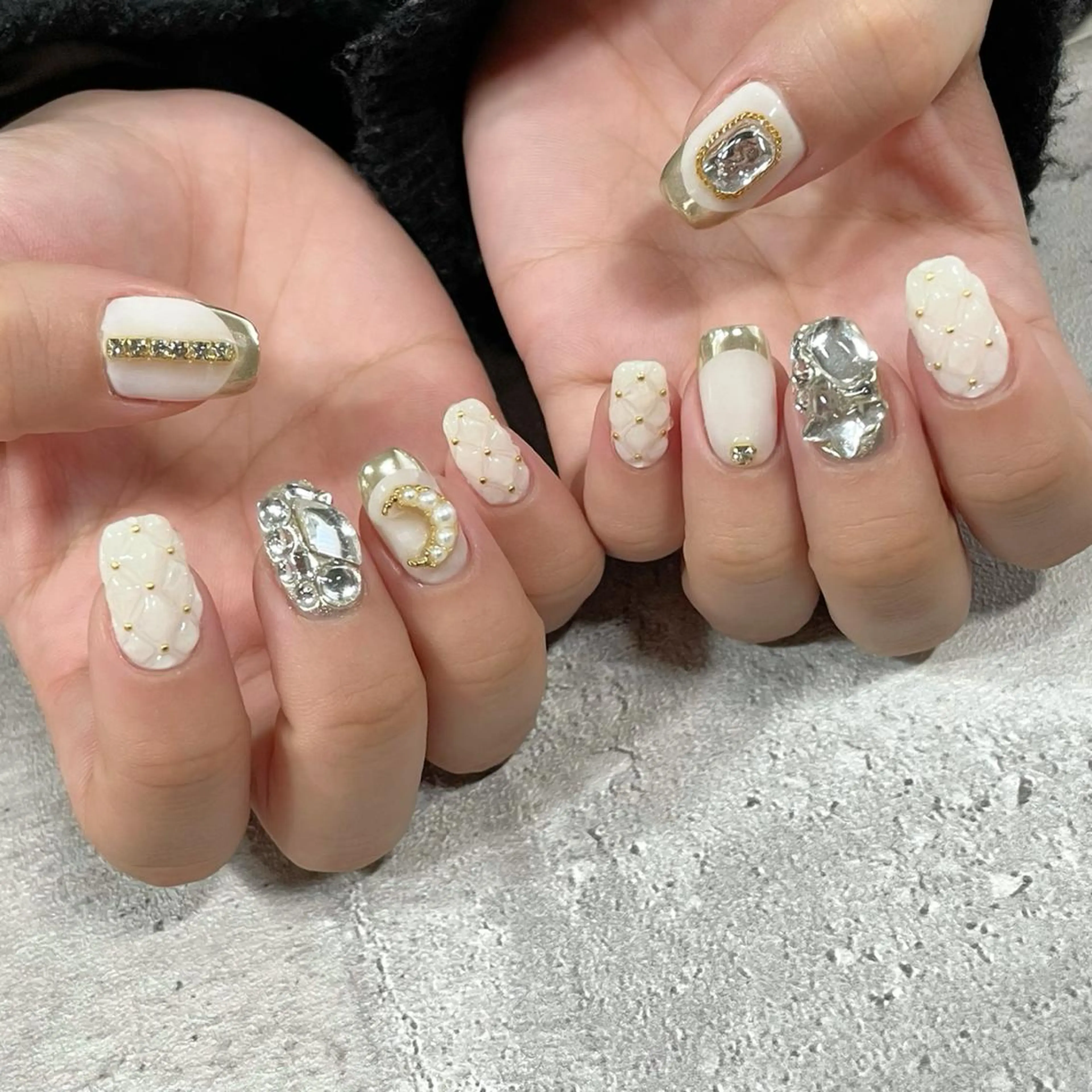 ネイル ジェルネイル 東 千夏のネイルデザイン