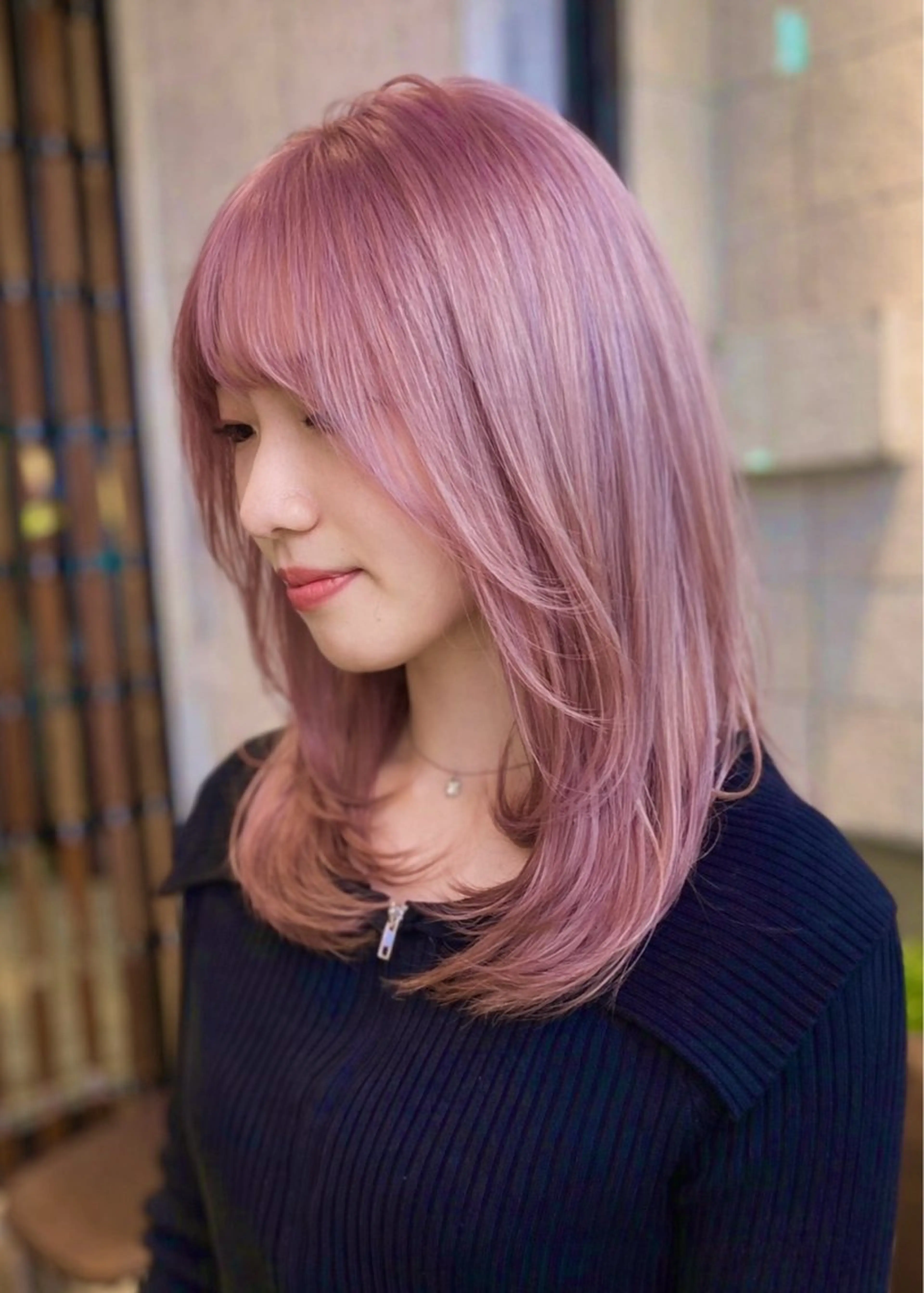 ミディアム ミディアムレイヤー レイヤーカット ヘアカラー Hina/ lolonoisのヘアスタイル