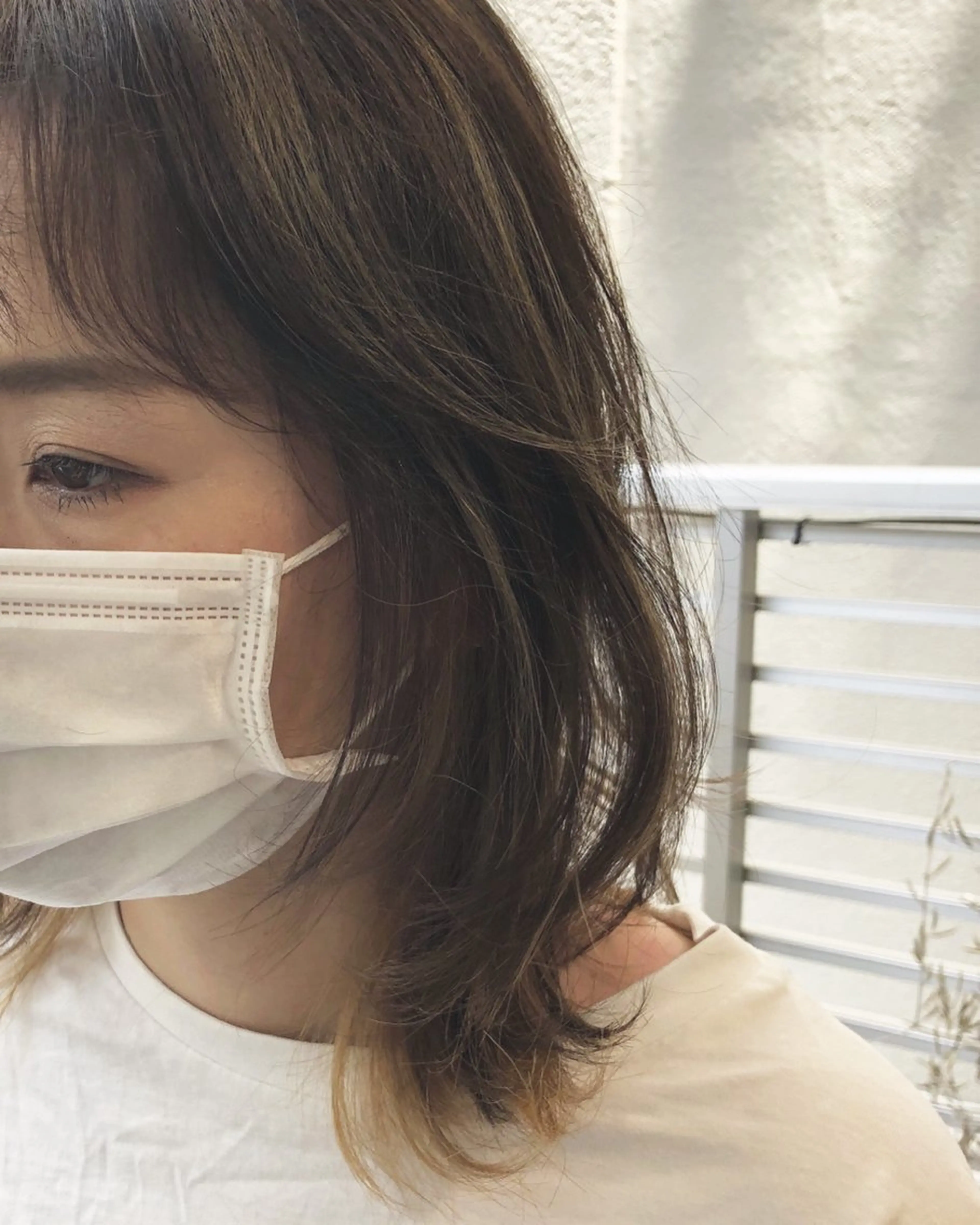 ミディアム カラー ヘアアレンジ ベージュカラー ハイライトカラー ハイライト レイヤーカット 新徳 りえのヘアスタイル