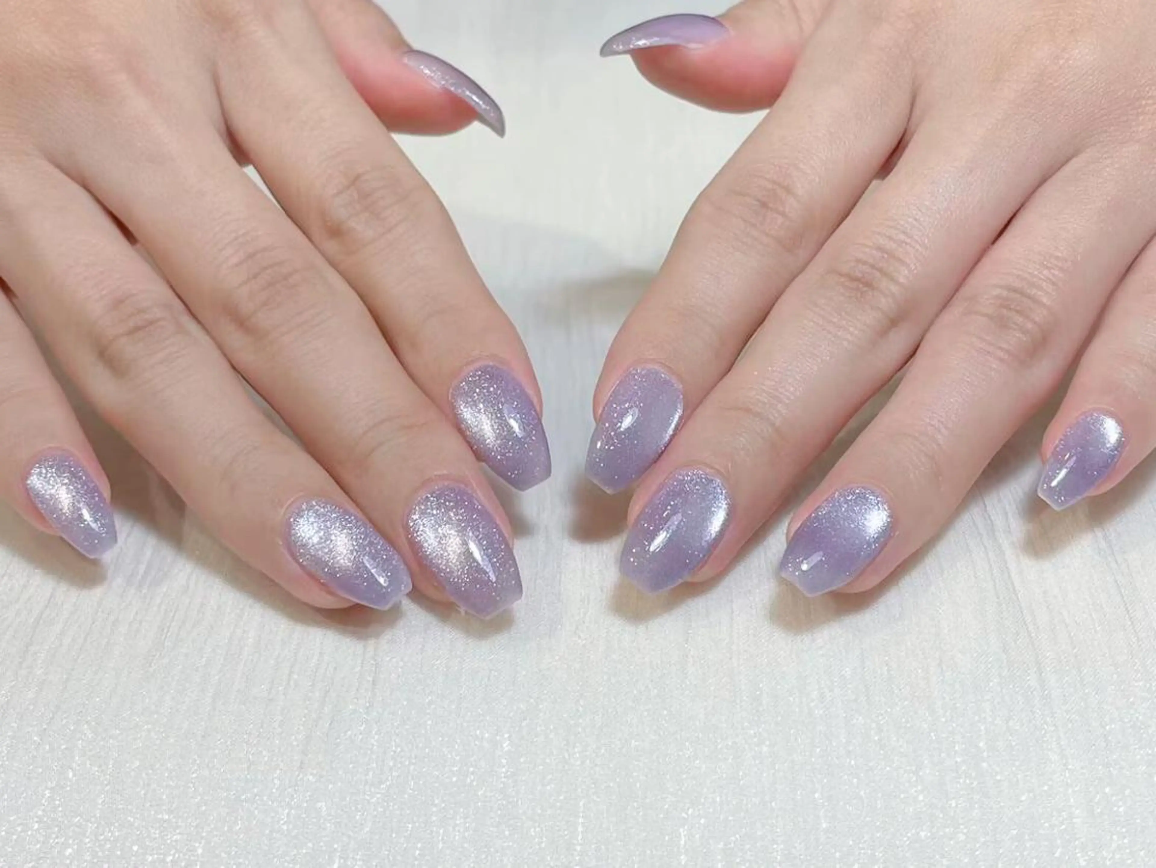 ミディアム ハンドネイル 💅 リリアのネイルデザイン