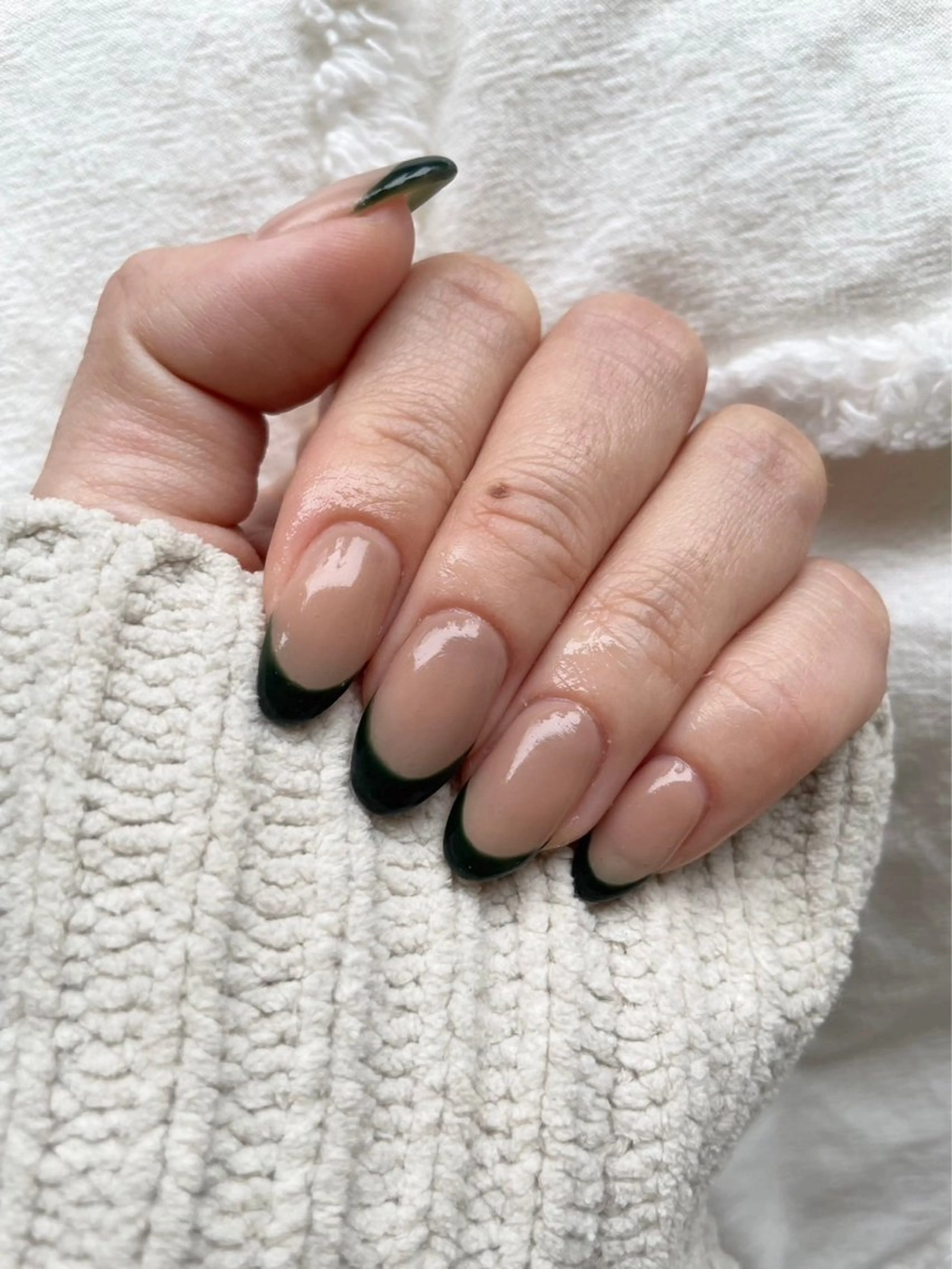 ネイル フレンチネイル グリーン nail salon 凪のネイルデザイン