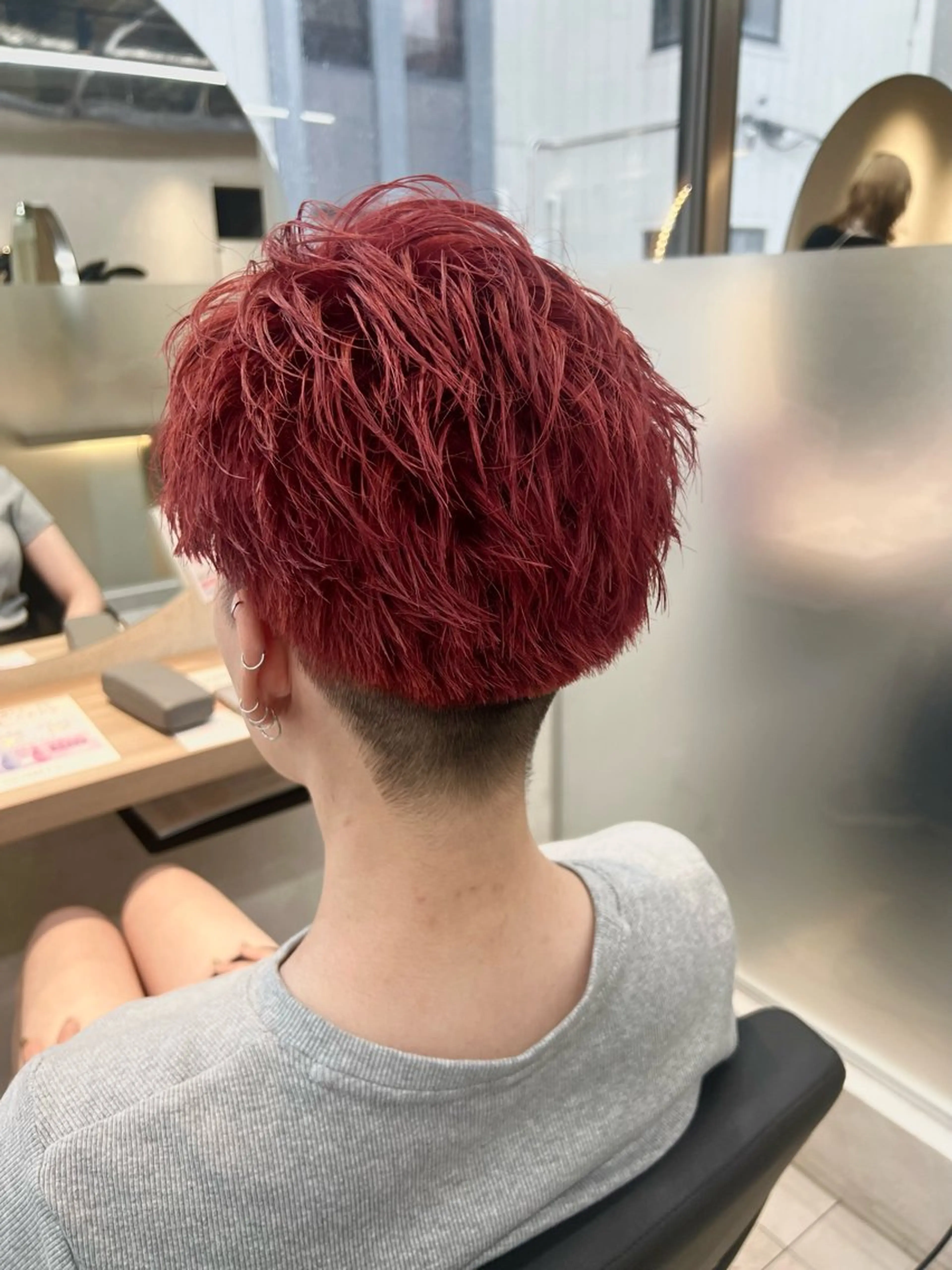 カラー 米倉 陽菜のヘアスタイル