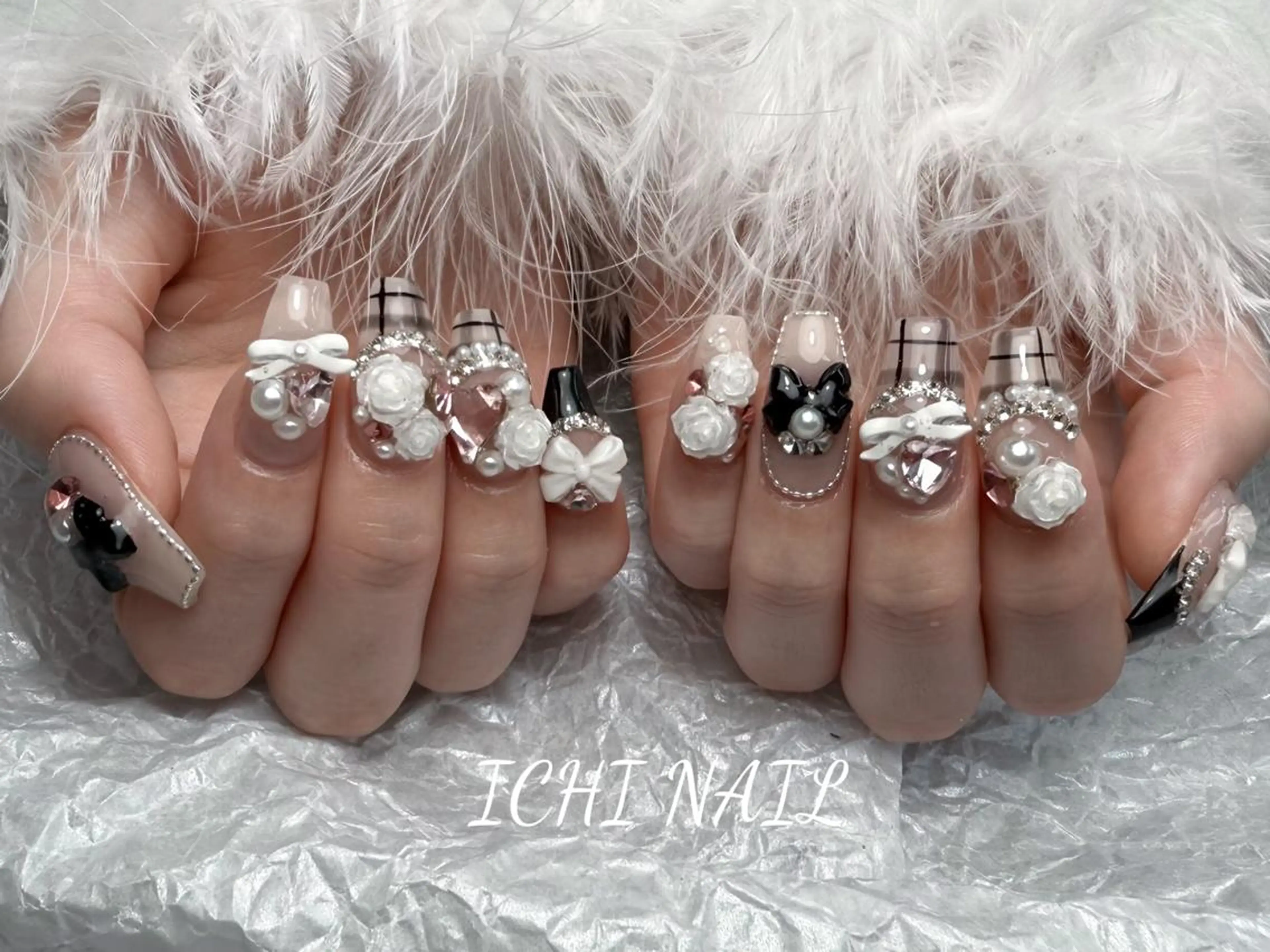 ネイル ハンドネイル 🍪 YOSHI🧋のネイルデザイン