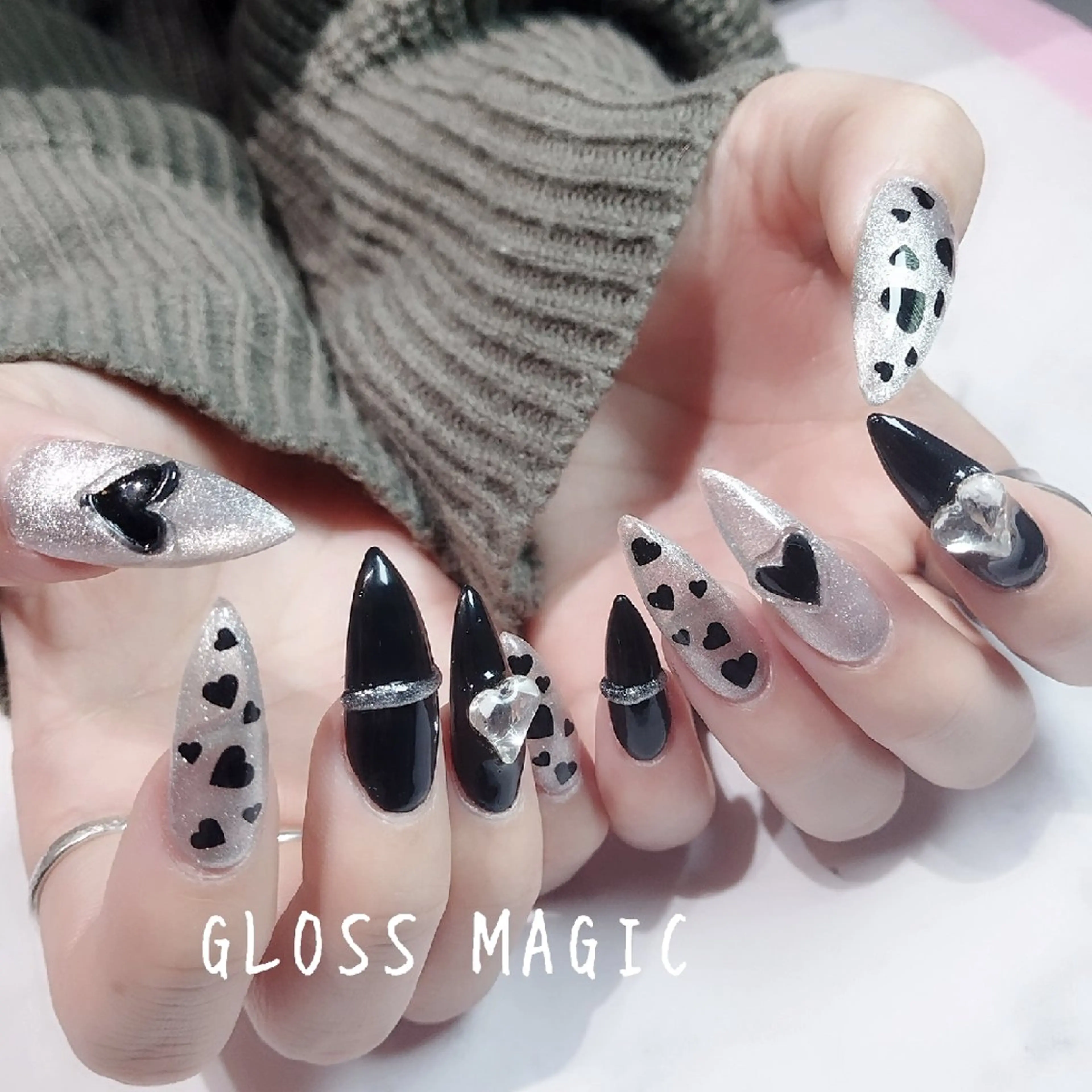 【ジェルチップスカルプ】長さだし ＋ シンプルデザイン（パーツ4本迄）🫧2時間🫧※オフ別途の写真