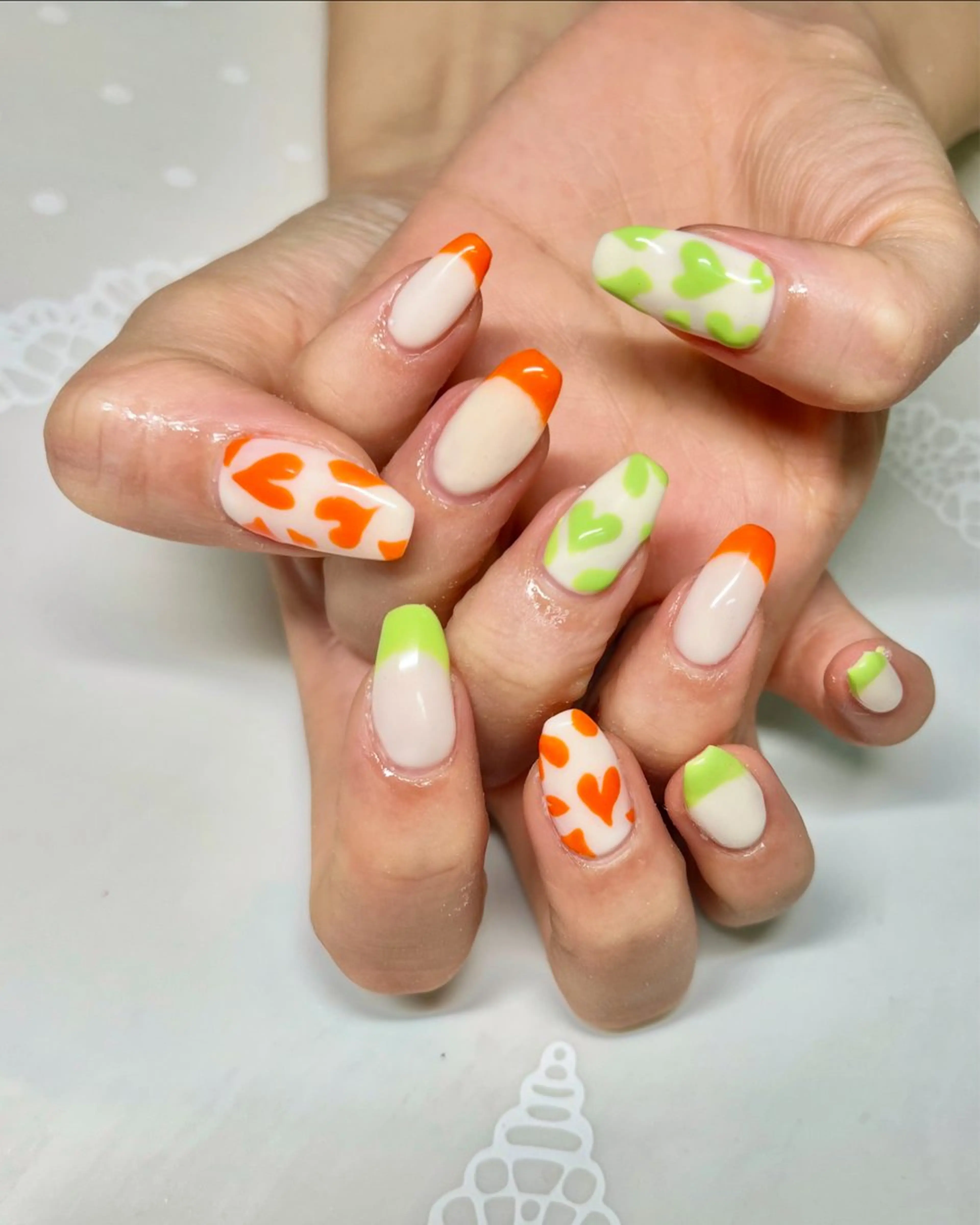 ネイル 新宿ネイルサロン ジェミディローサのネイルデザイン