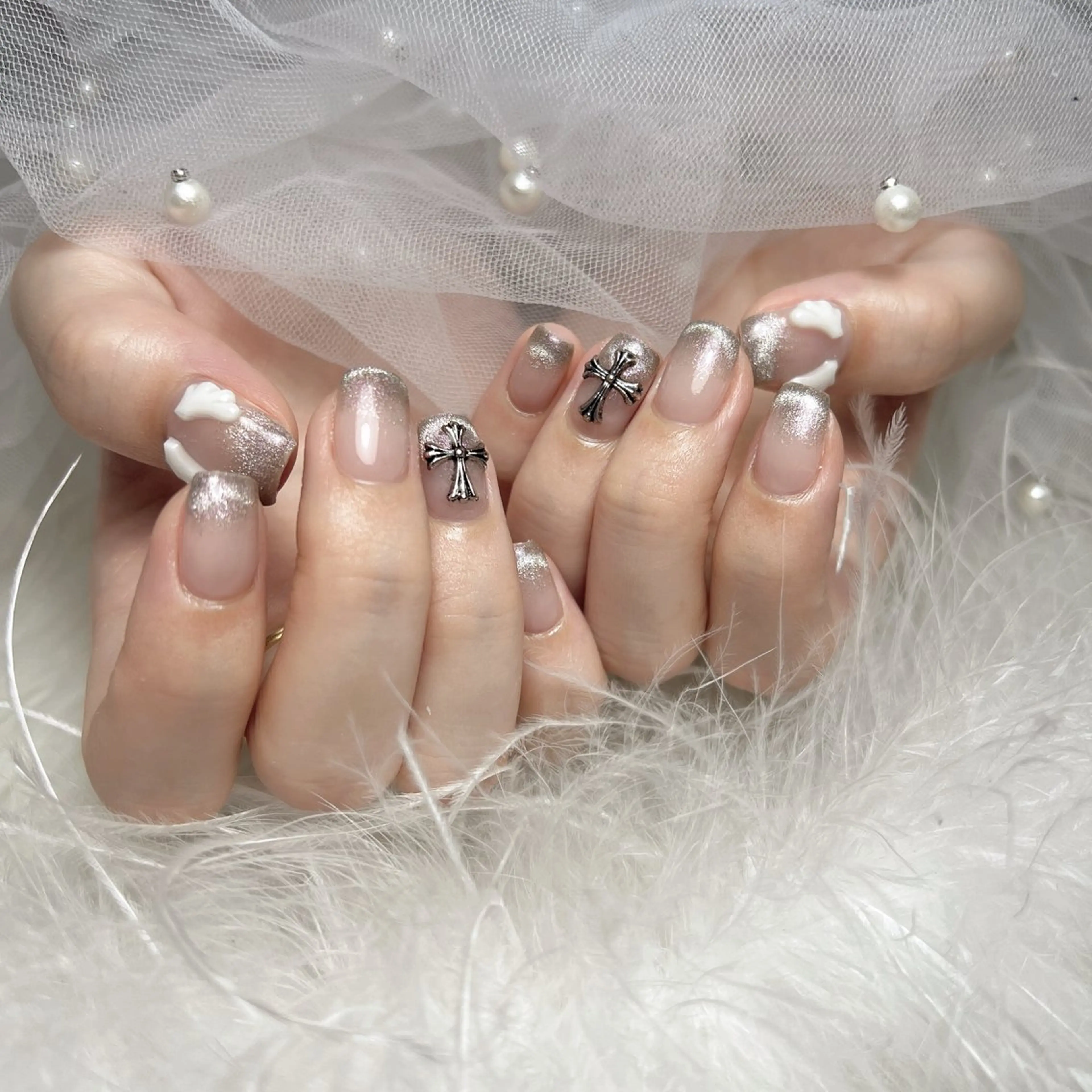 ネイル 長さ出し フットネイル フレンチネイル ガラスフレンチ グラデーション ハンドネイル M2beauty Renaのネイルデザイン