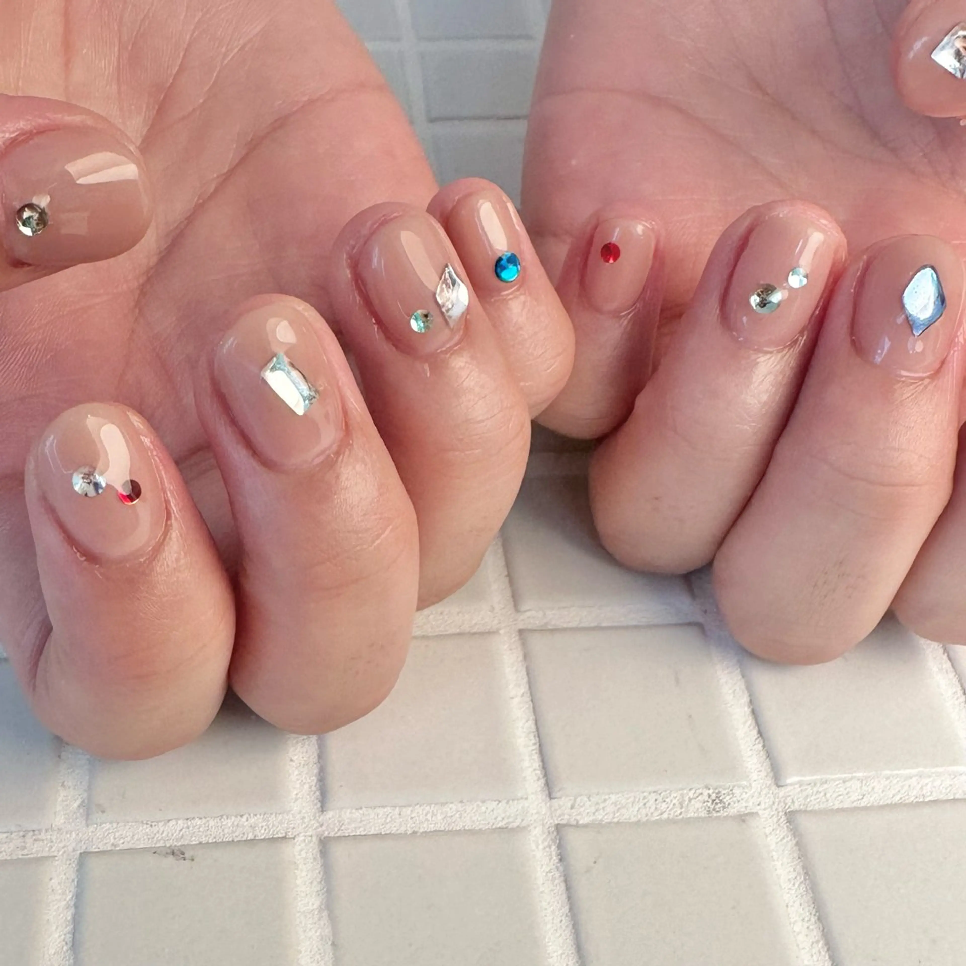 ネイル ハンドネイル Nail lily 🍒渋谷.表参道のネイルデザイン