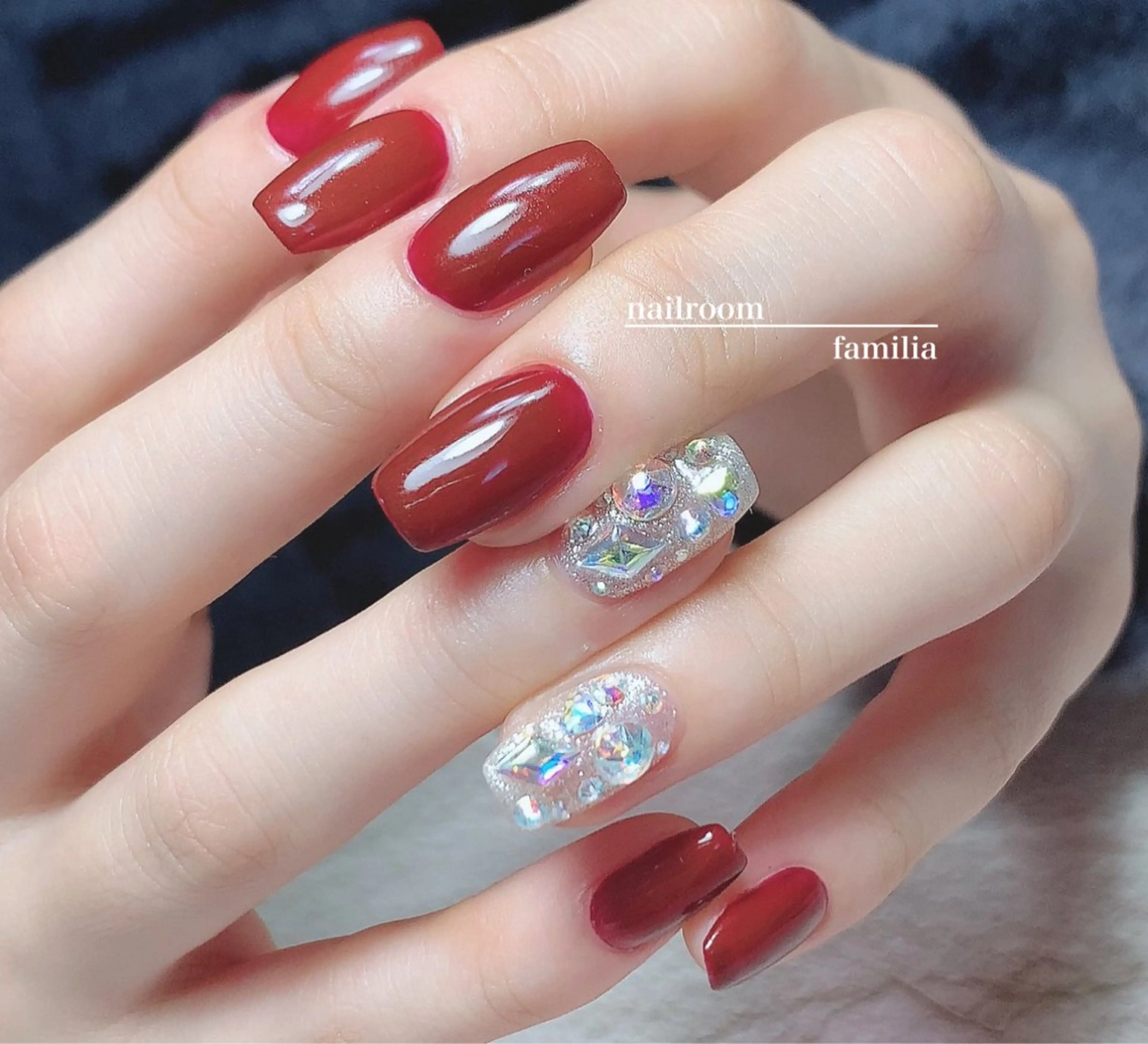 ネイル ハンドネイル -nailroom- familiaのネイルデザイン