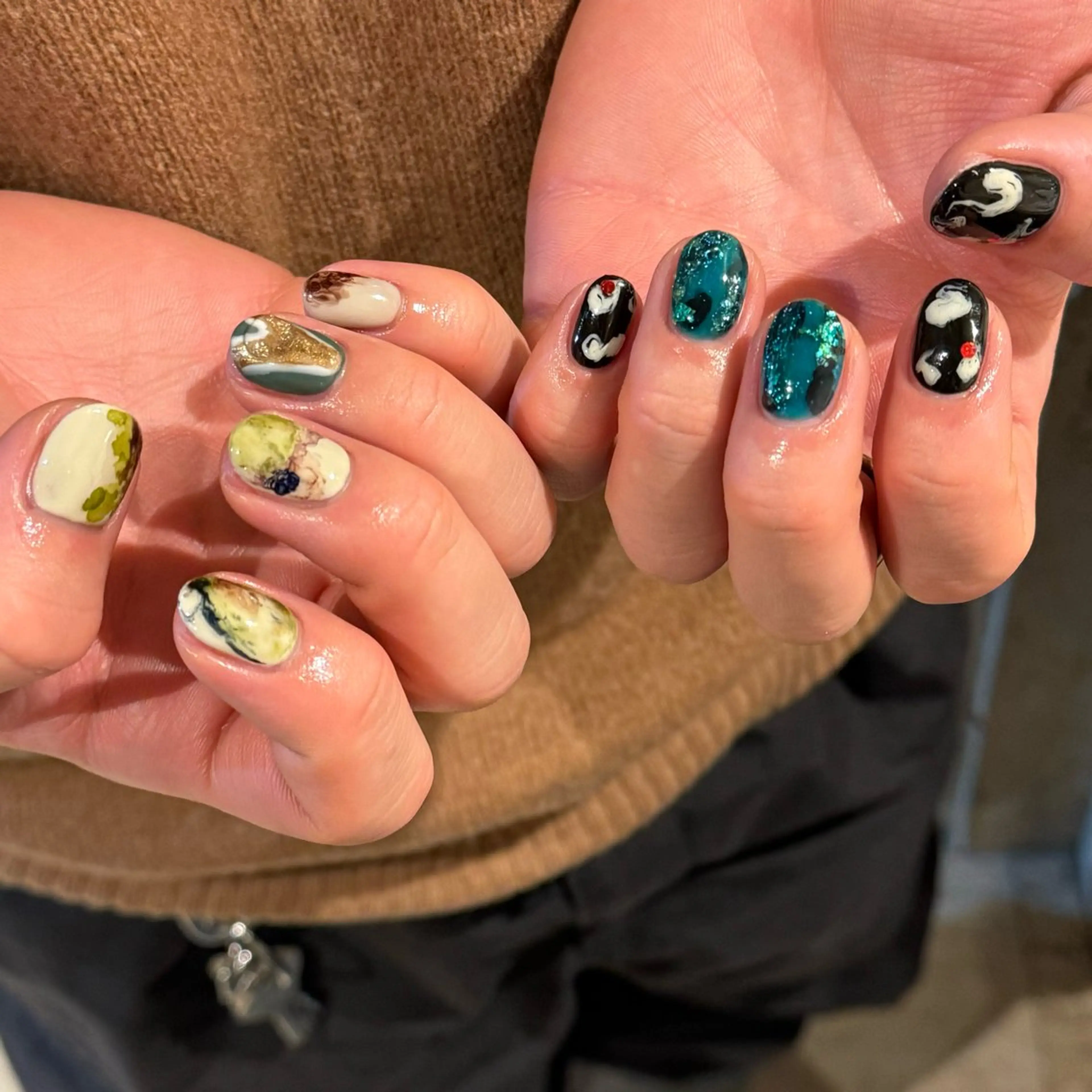 メンズ ネイル ニュアンスネイル ハンドネイル 𝐫𝐚𝐢 𝐧𝐚𝐢𝐥のネイルデザイン