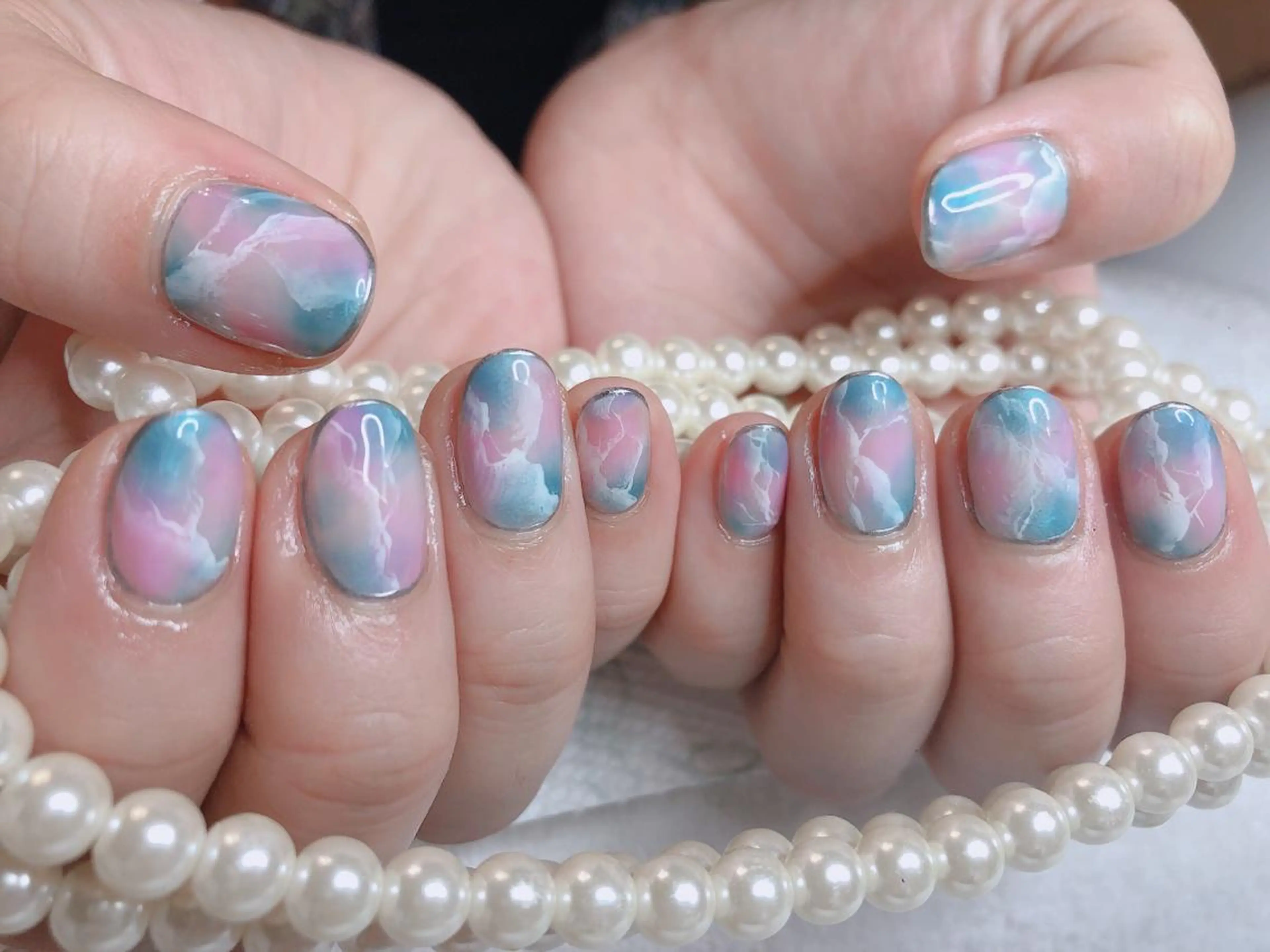 ミディアム ネイル 長さ出し専門 nynaのネイルデザイン