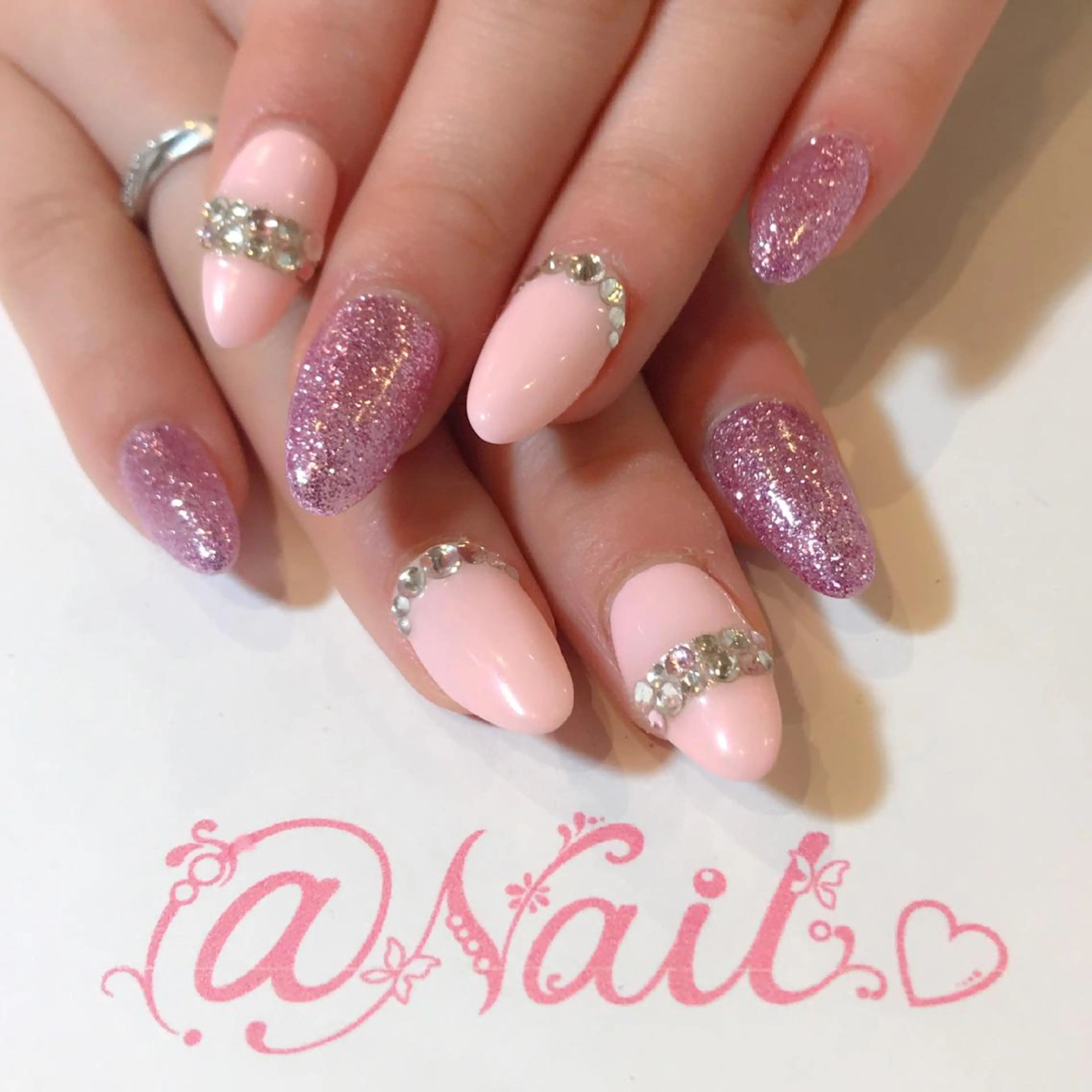 ネイル アートネイル フットネイル ジェルネイル 持ち込み スカルプネイル 小尾 栞のネイルデザイン