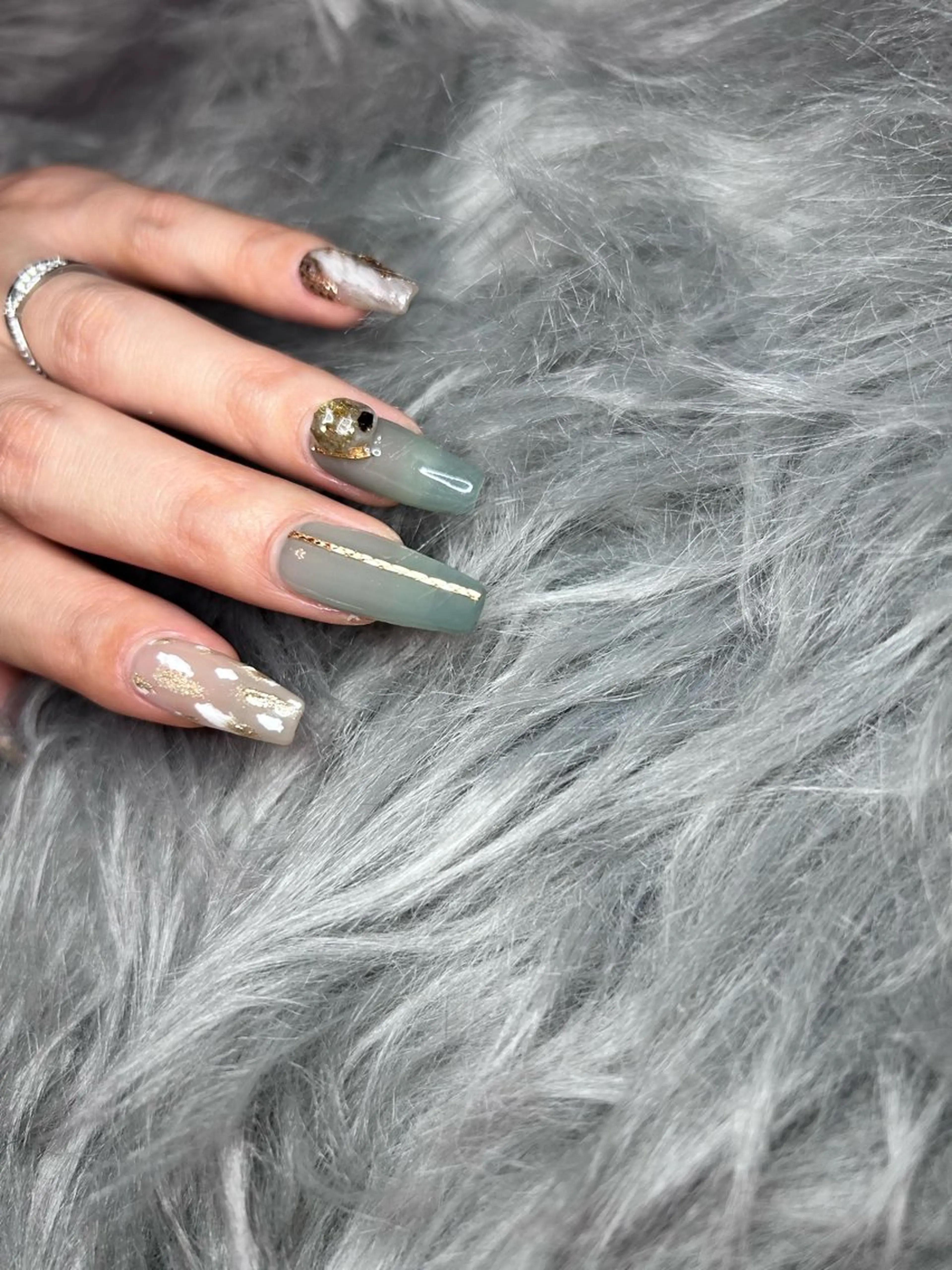 ネイル Prettiest nailのネイルデザイン