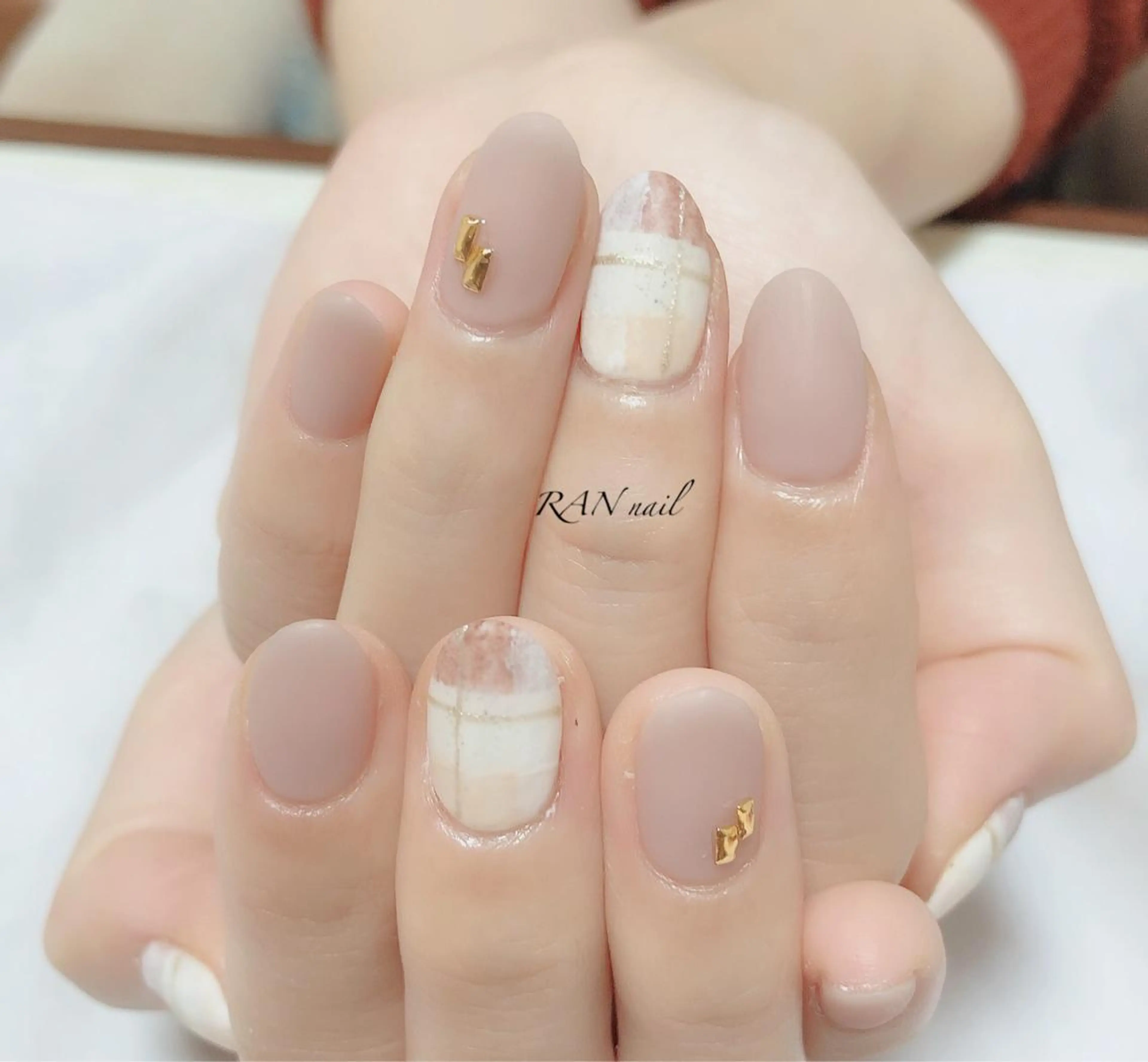 ネイル フットネイル マットネイル オフィスネイル 春ネイル 冬ネイル ハンドネイル フットネイル RAN nailのネイルデザイン