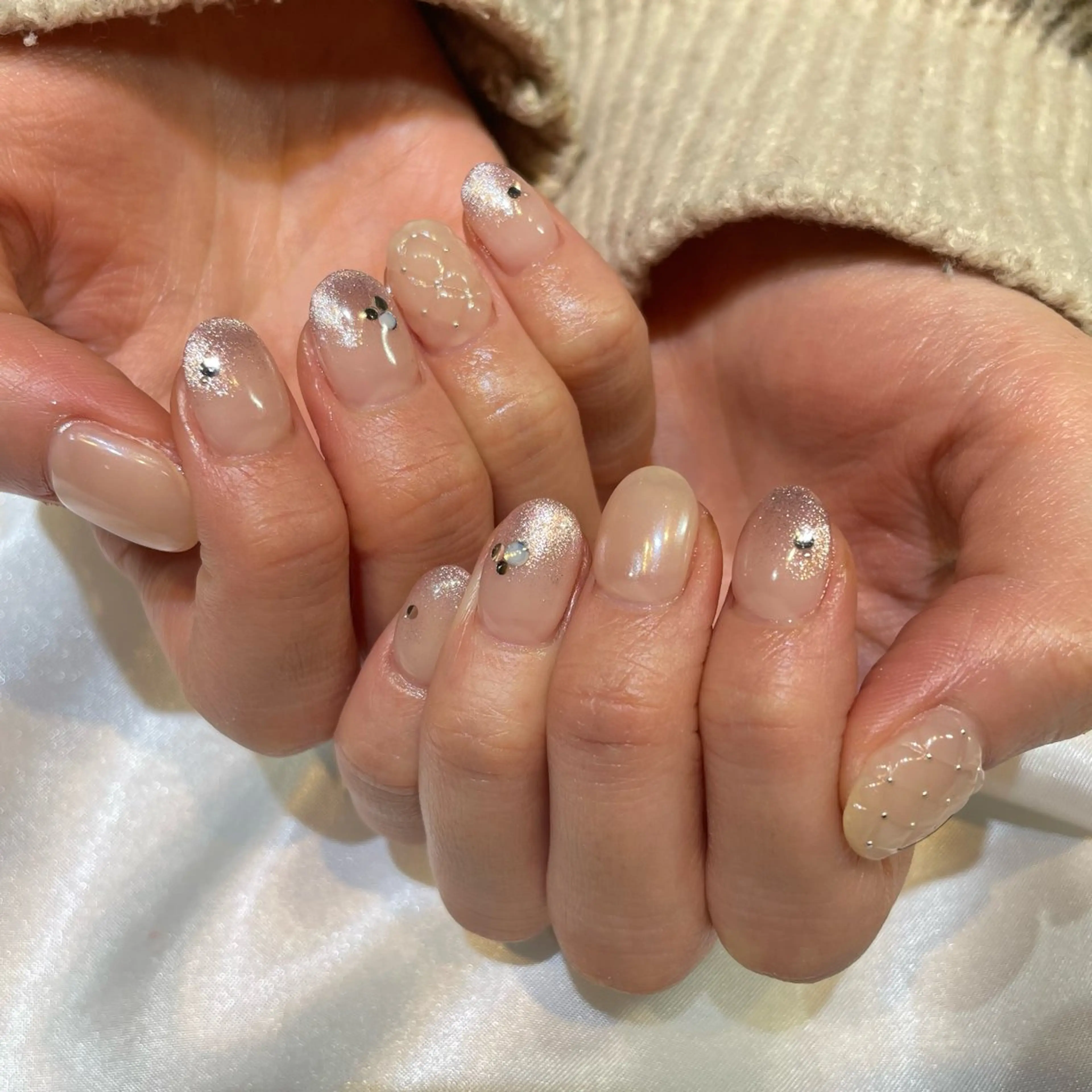 ネイル 糀屋 彩奈のネイルデザイン